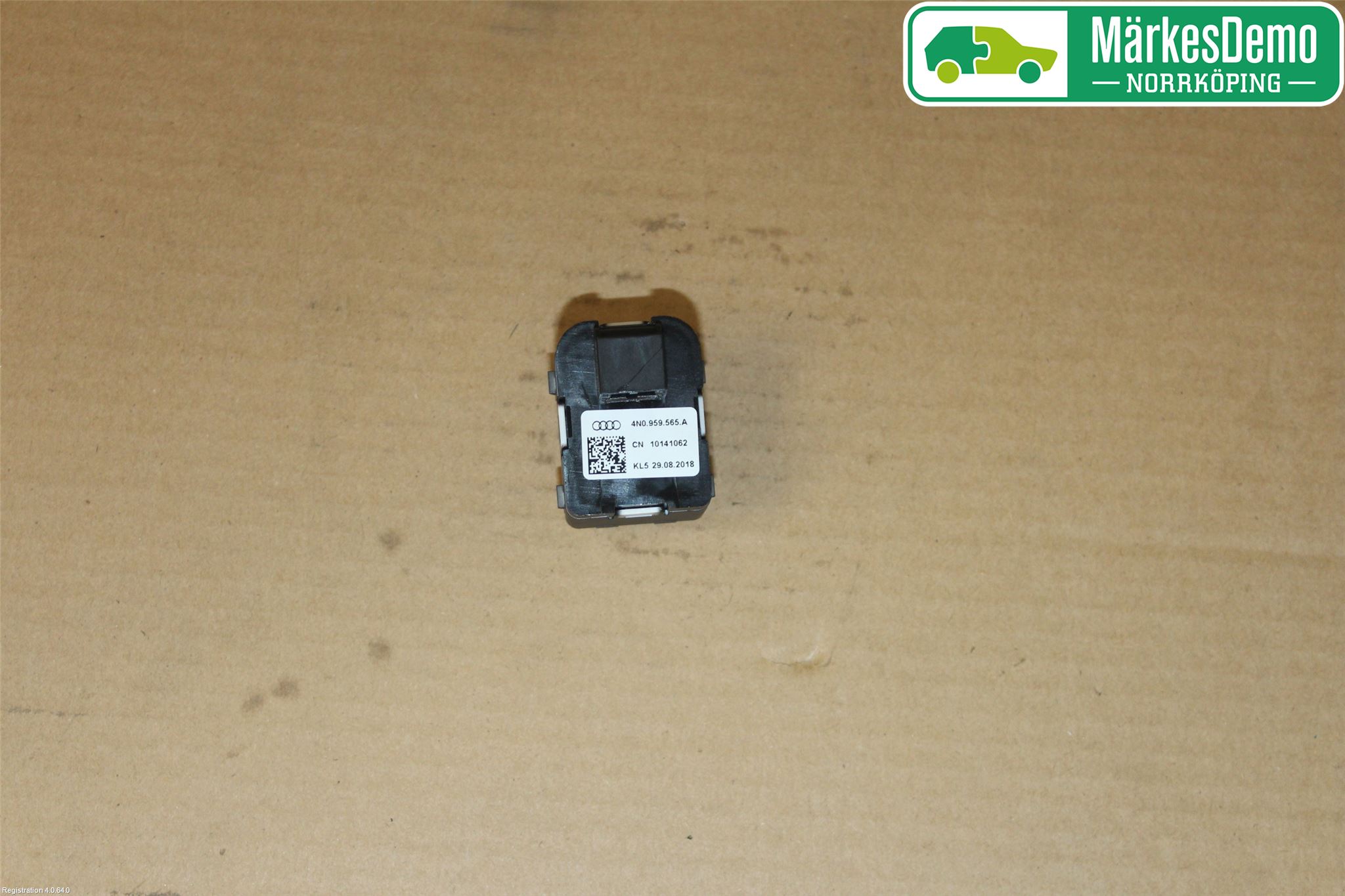 Audi A6 F2/C8 19- Strömställare Spegel