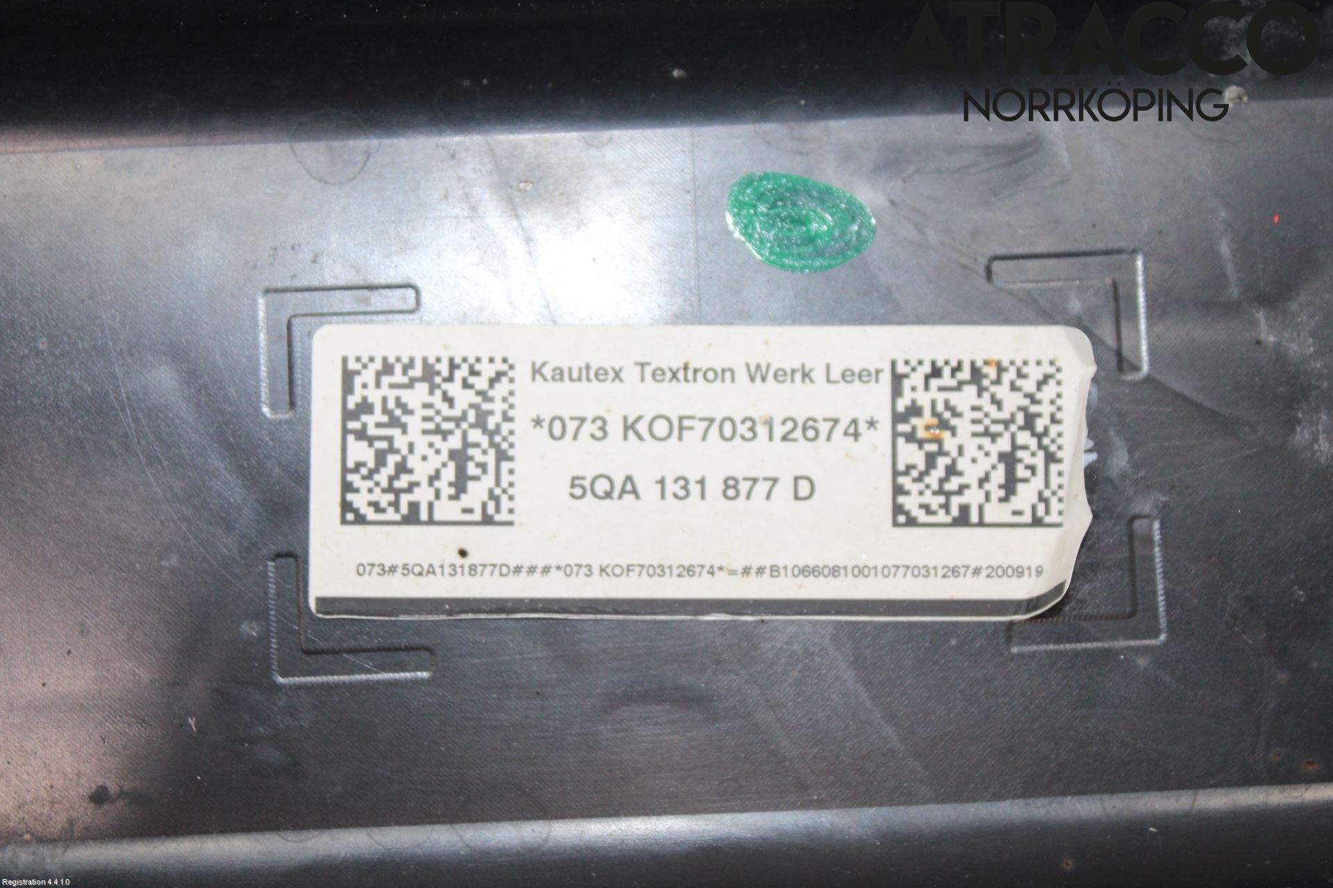 Volkswagen VW TOURAN 16- Adblue Tank