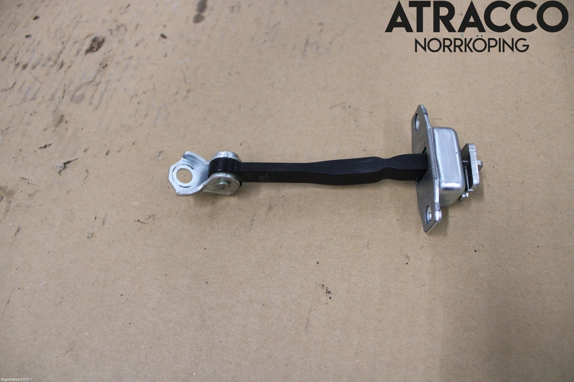 Toyota YARIS XP21 20- Dörrstopp