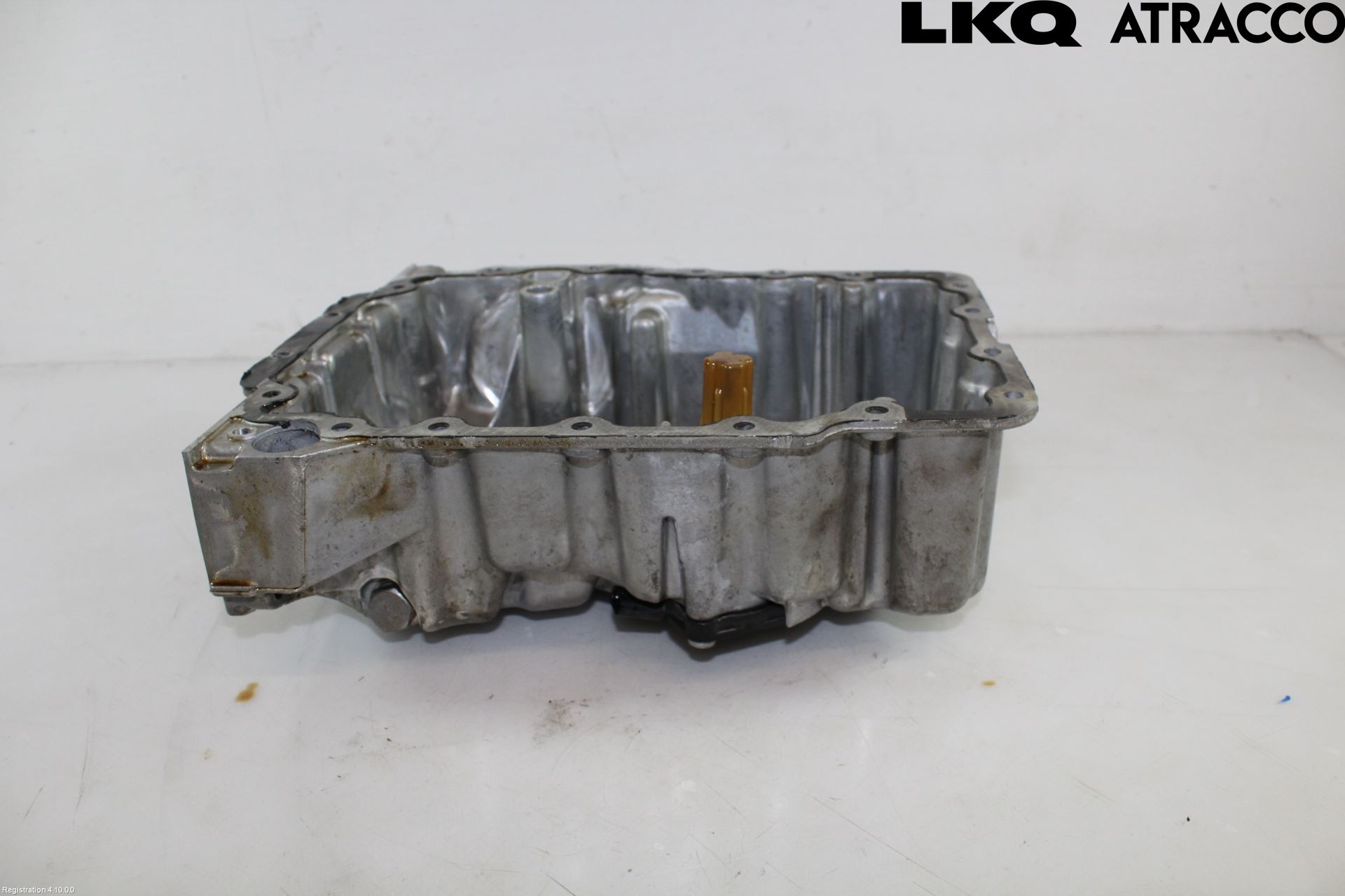 Skoda KAMIQ 20- Oljetråg