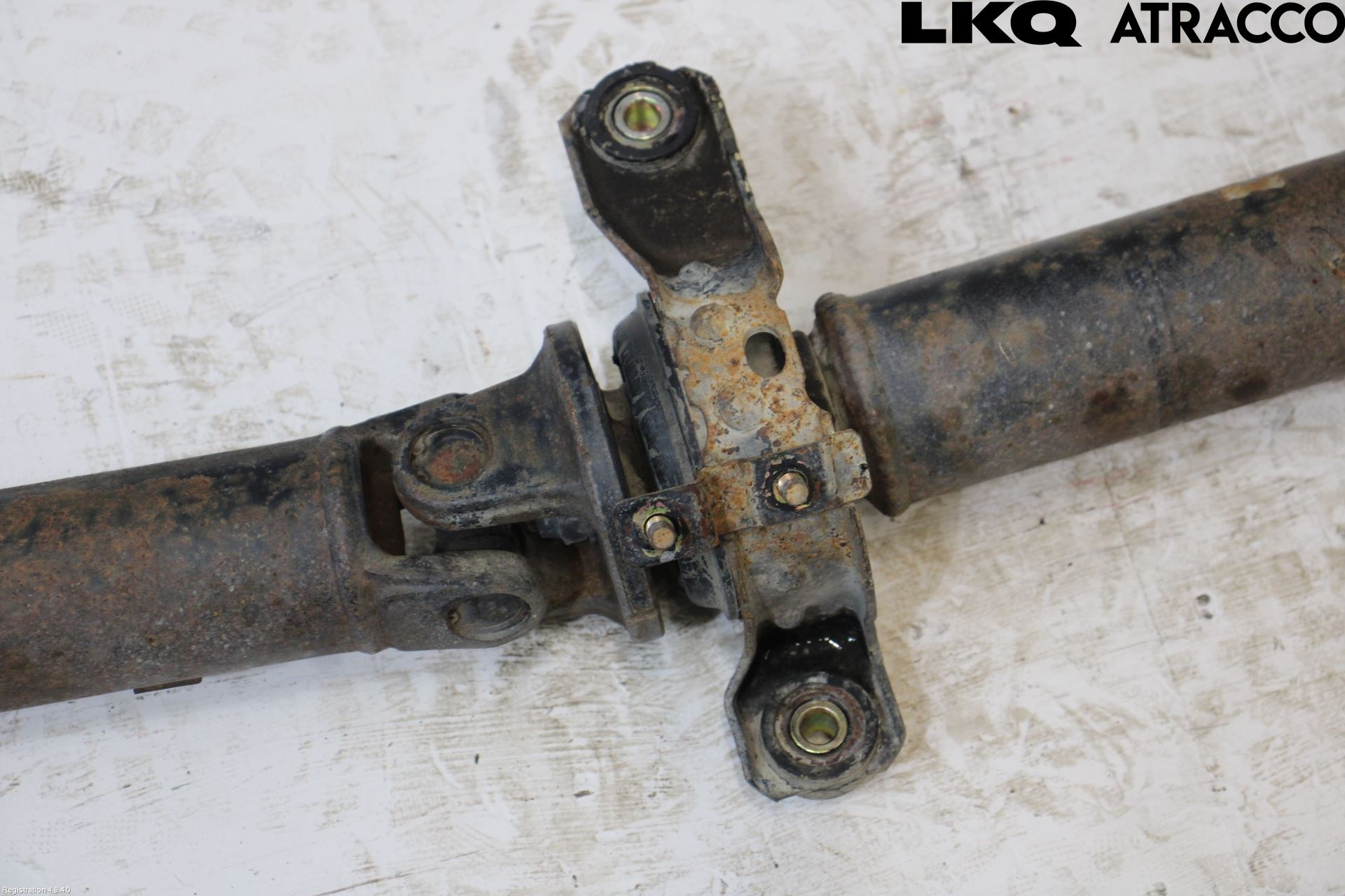 Mitsubishi OUTLANDER 01-07 Mellanaxel Komp