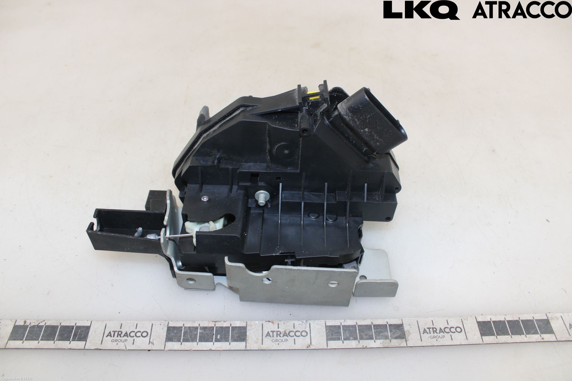 Ford TRANSIT/TOURNEO CONNECT 13-22 Låskista Baklucka