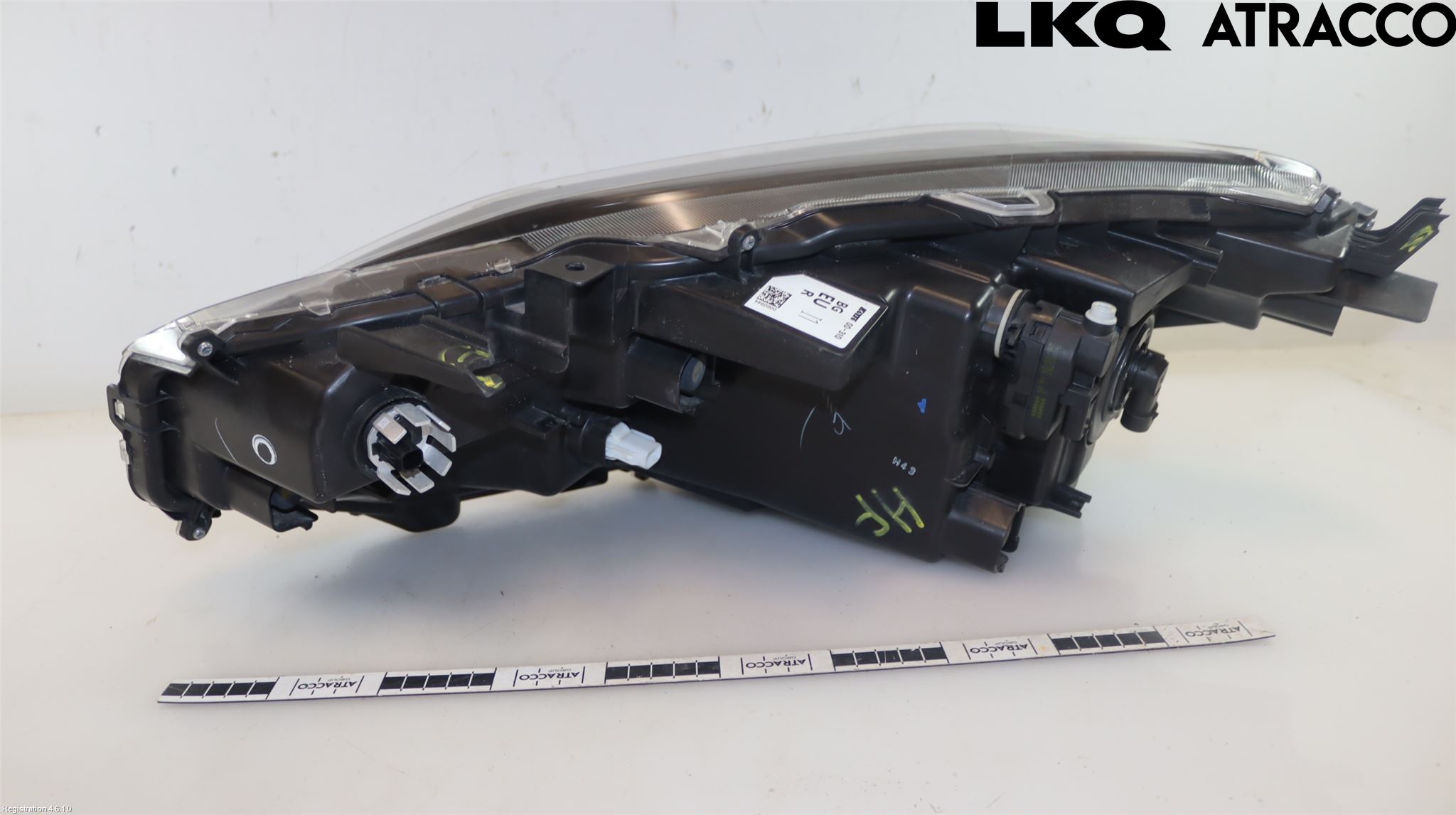 Toyota YARIS CROSS XP21 21- Strålkastare Höger