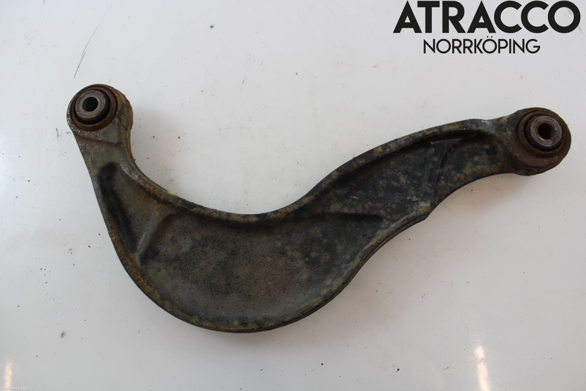 Volvo V70 08-13 Bärarm Bak Övre Höger