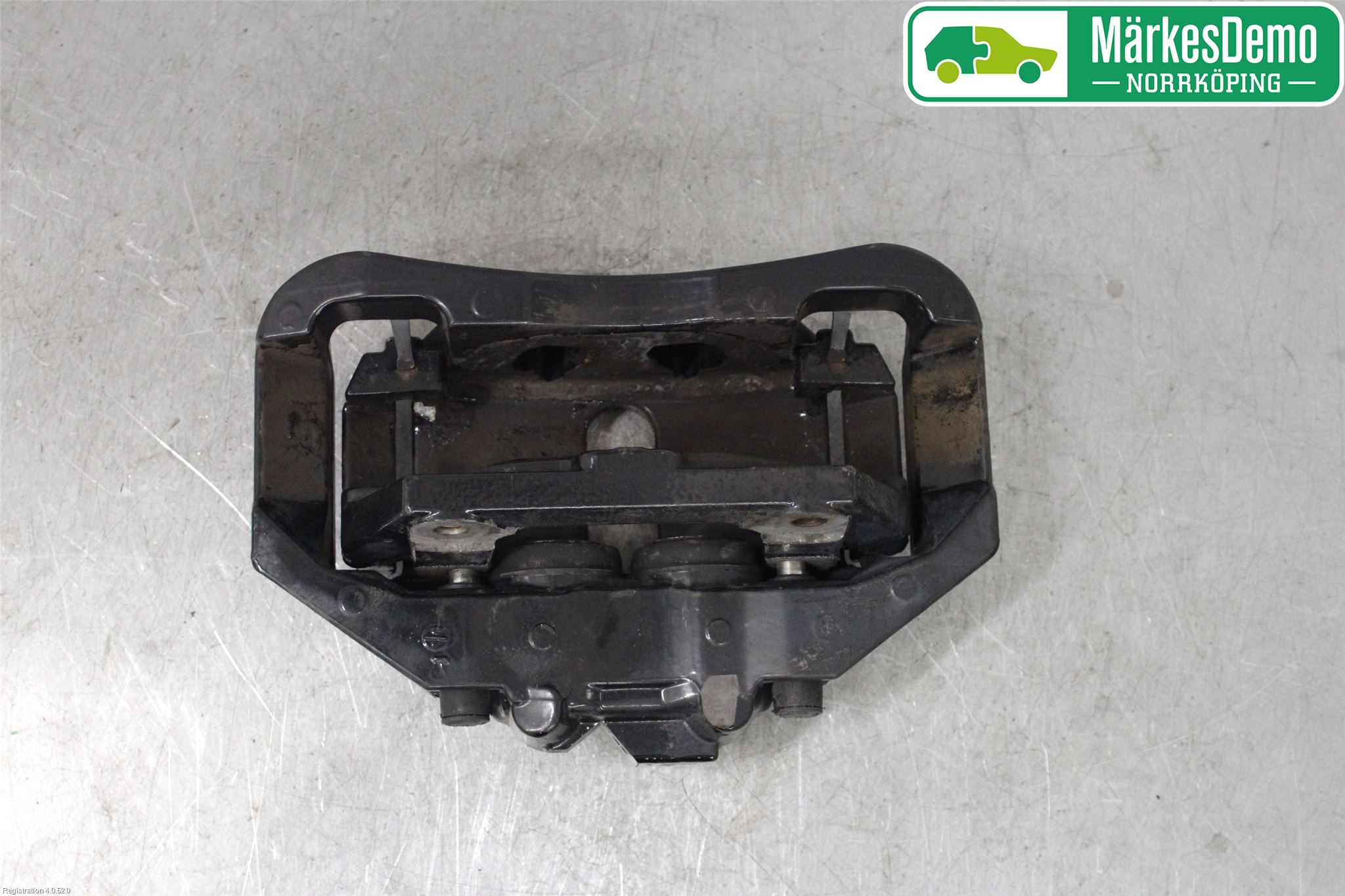 BMW 5 E60/61 Sed/Tou 02-10 Bromsok Fram Vänster