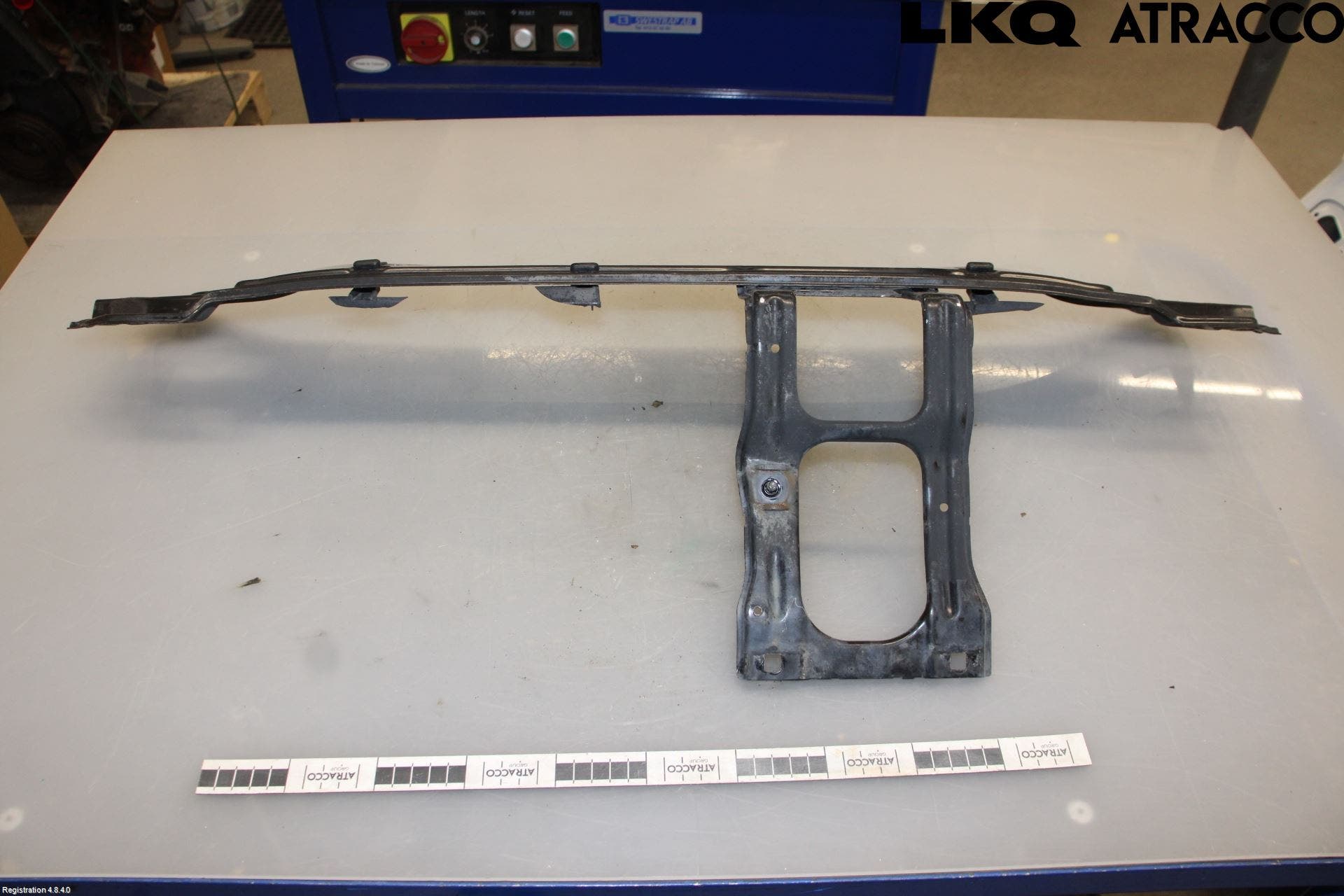 Mercedes-Benz MB C (203) 00-07 Frontplåt