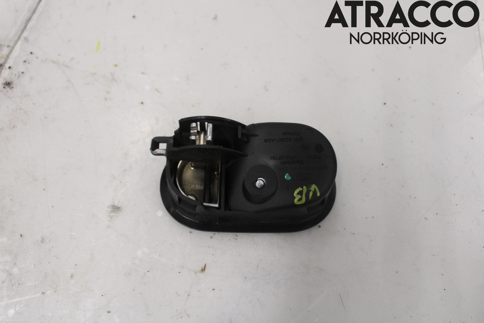 Ford FIESTA 06-08 Dörrhandtag Inre Vä