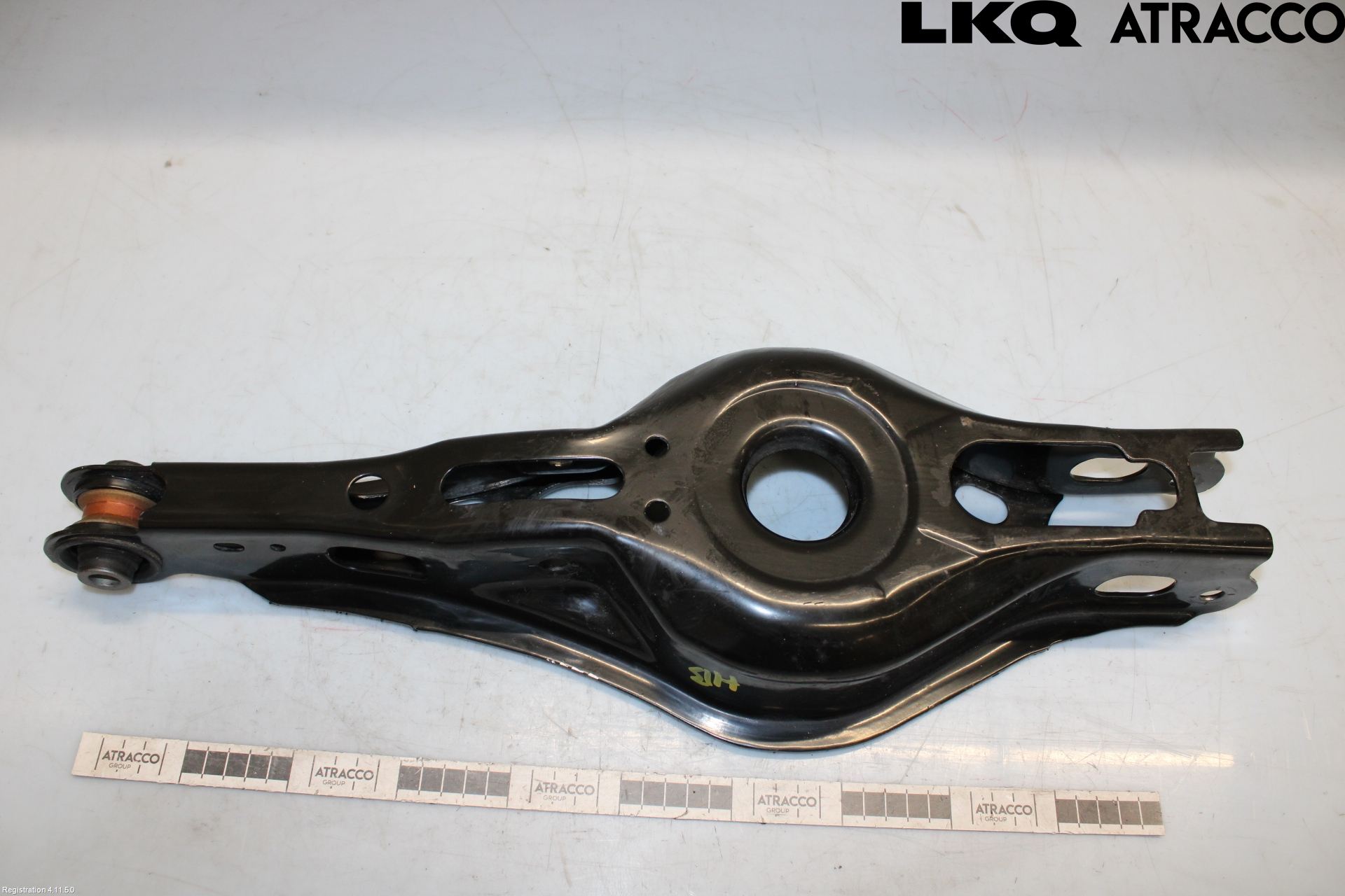 Toyota RAV4 19- Bärarm Bak Höger