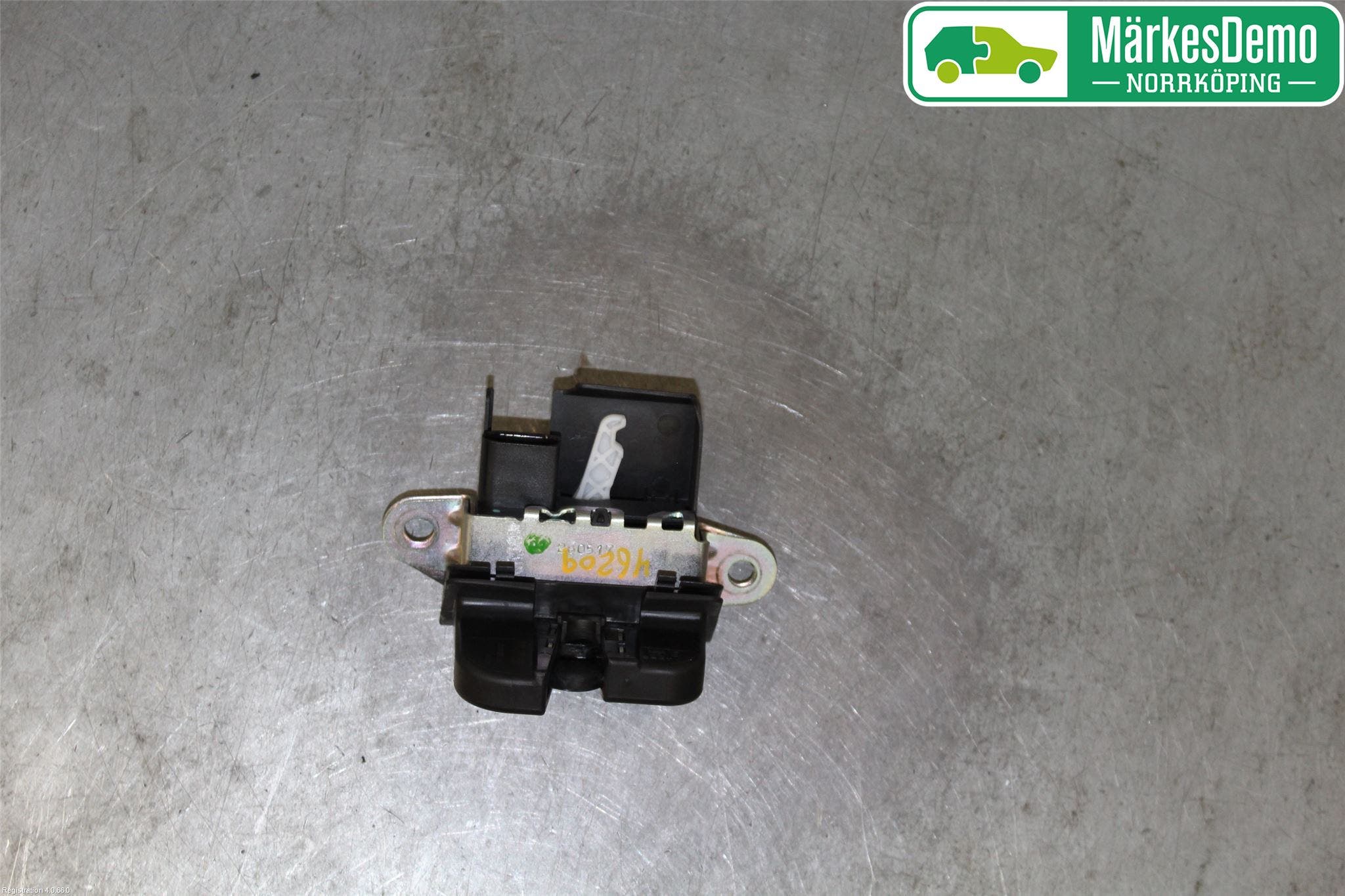 Seat IBIZA V 17-20 Låskista Baklucka