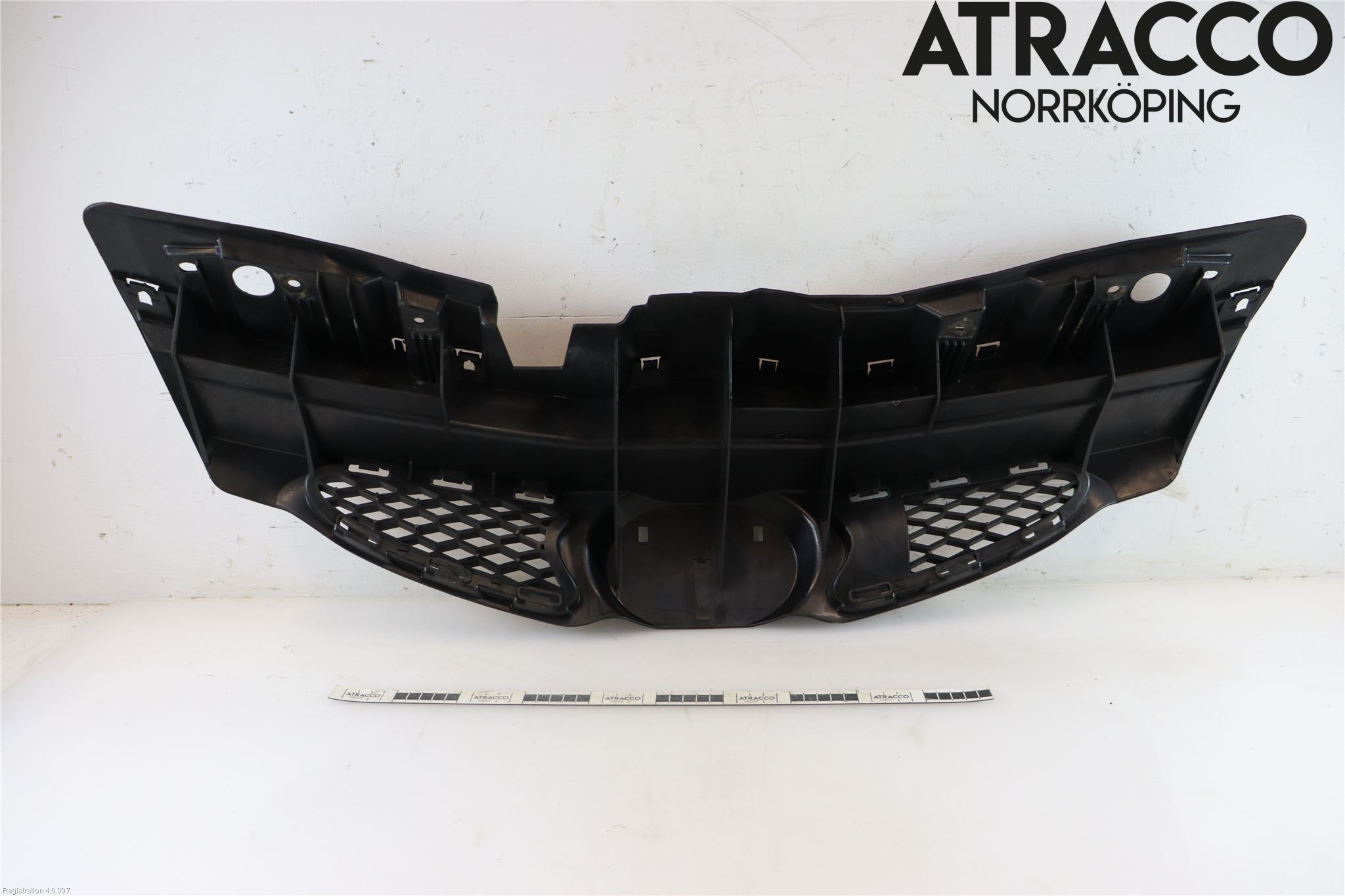 Toyota AYGO 06-14 Grill Komp