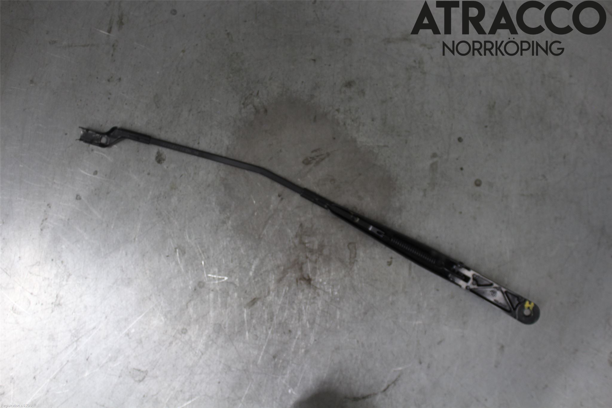 Volkswagen VW PASSAT 15-19 Torkararm Armar Vindruta