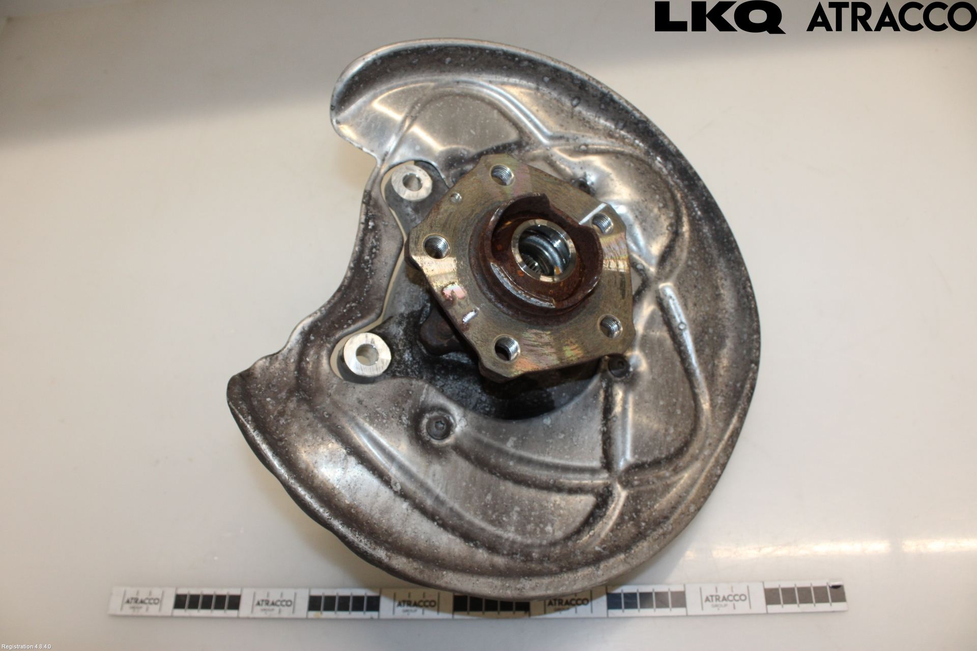 Audi A4/S4 B9 20- Hjullagerhus-Spindel Vä B