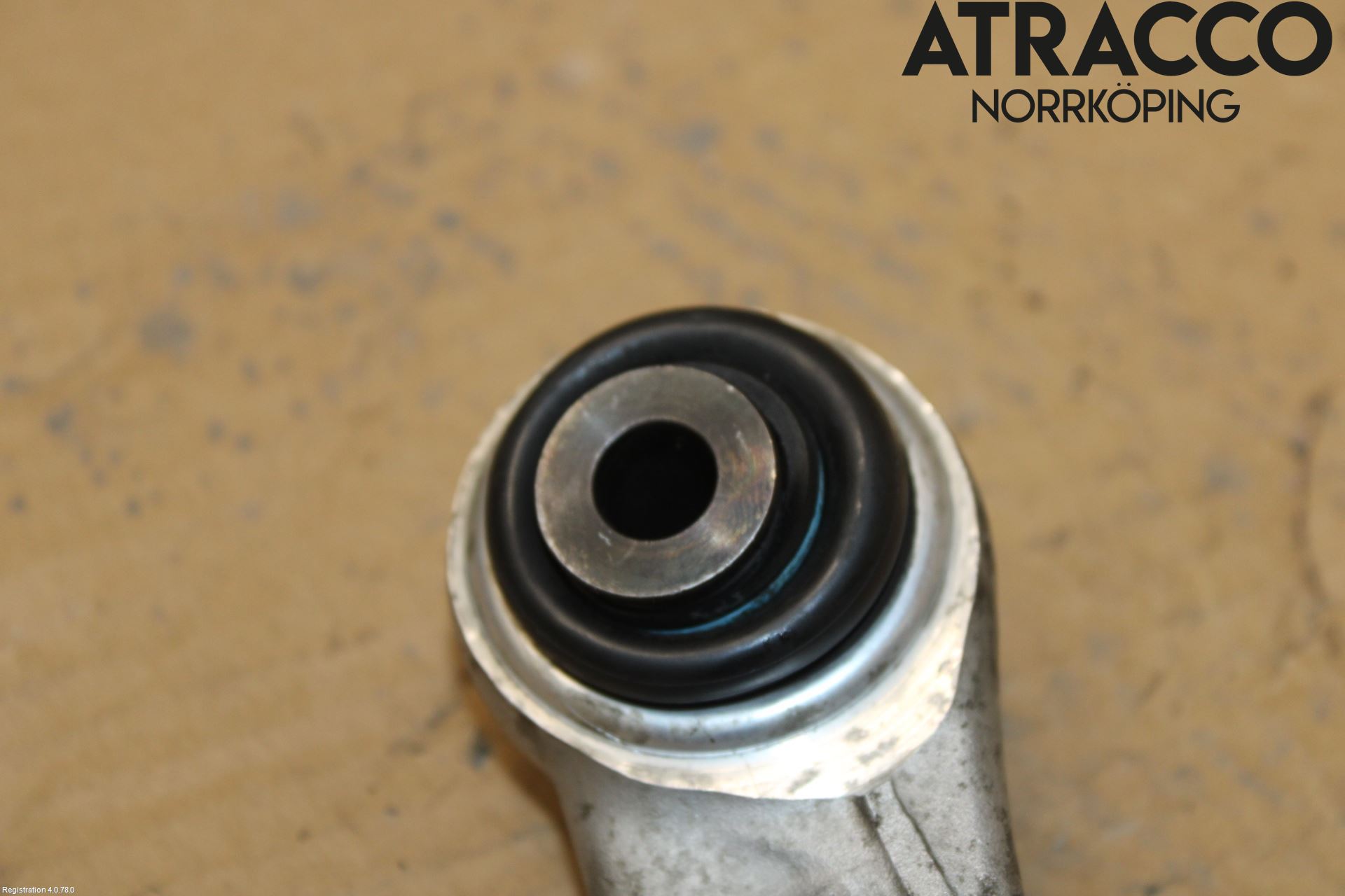 Jaguar XF 08-15 Bärarm Fram Undre Hö