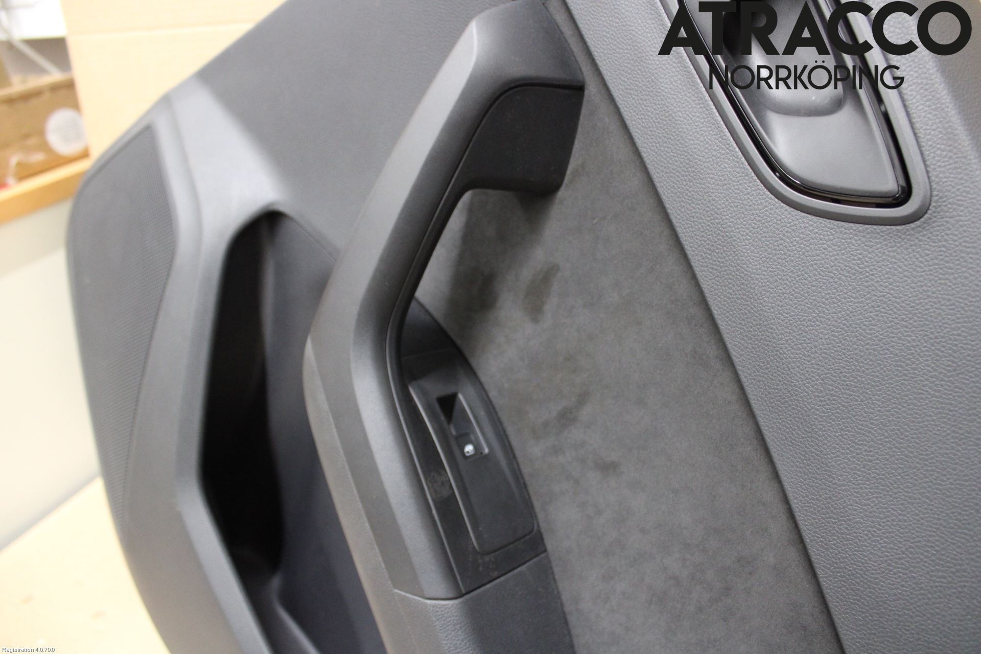 Cupra ATECA 19- Dörrklädsel Hö