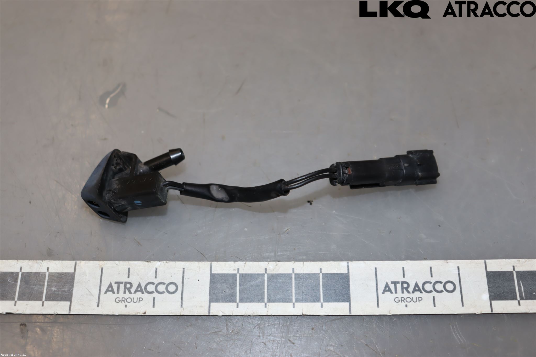 Volvo V60 11-13 Spolarmunstycke Rutor