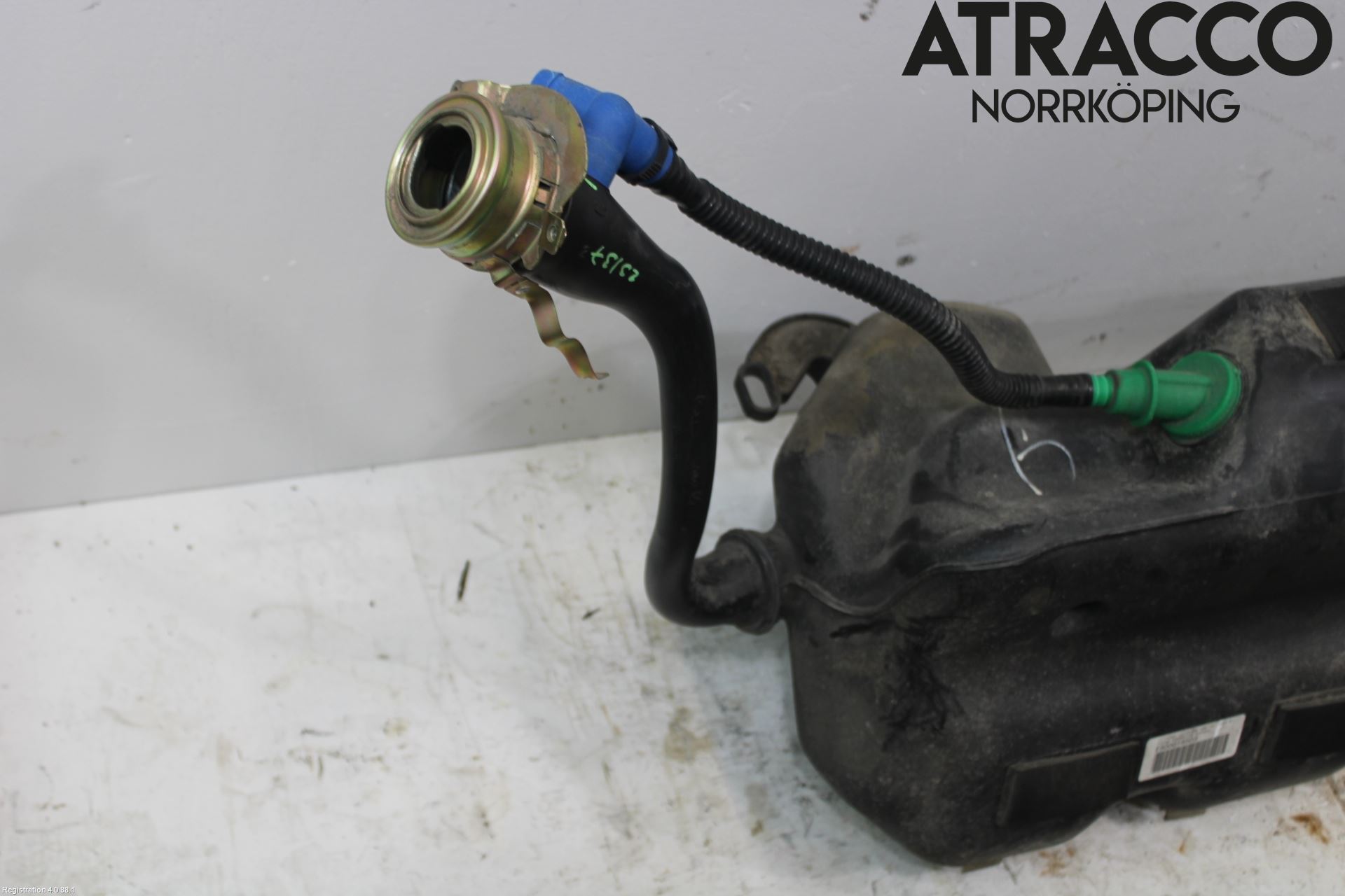 BMW Z4 E86/85Cou/CAB 02-08 Bränsletank Insprutning