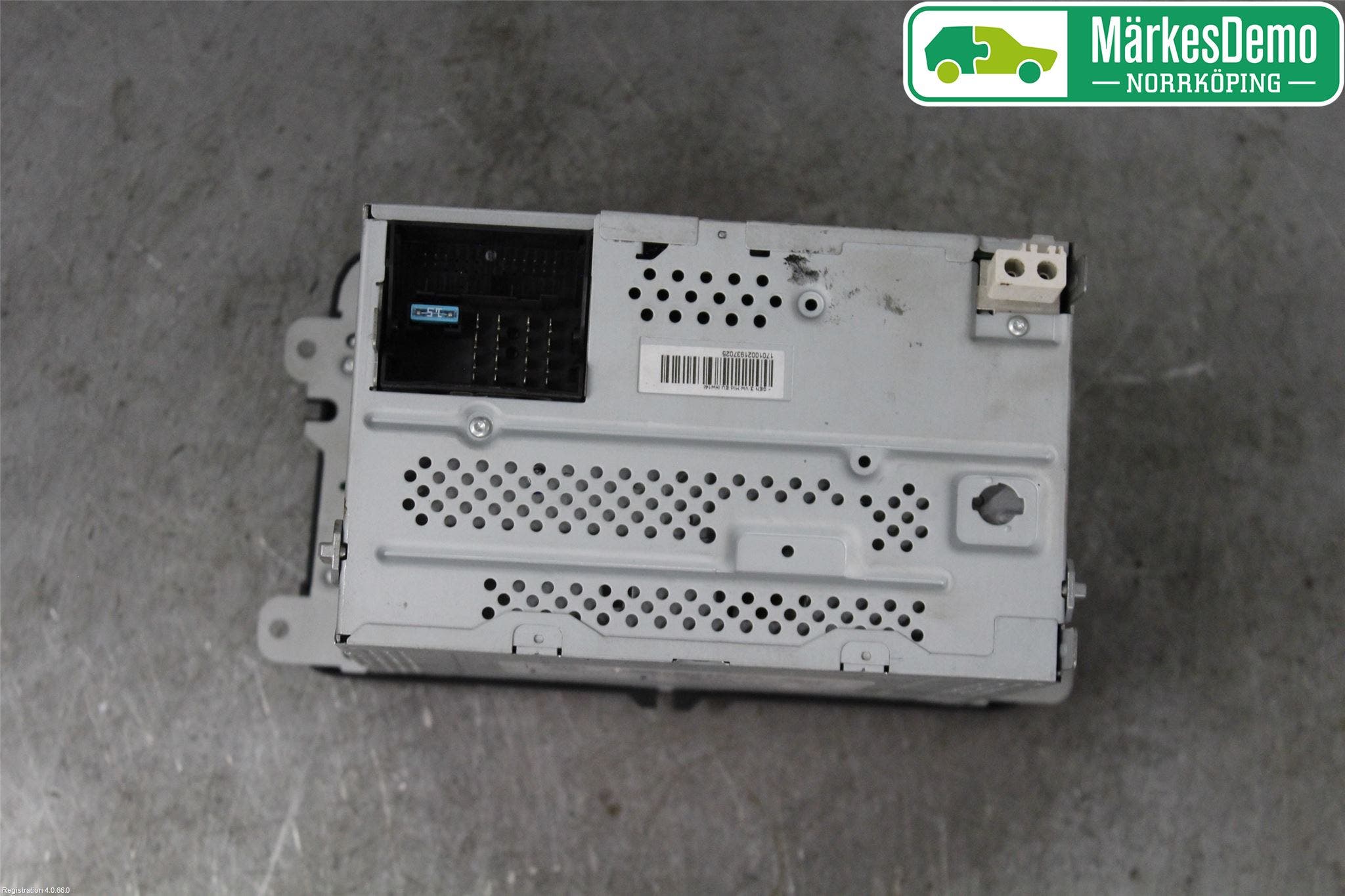 Volkswagen VW GOLF VI 09-13 Cd Radio - Multimediapanel