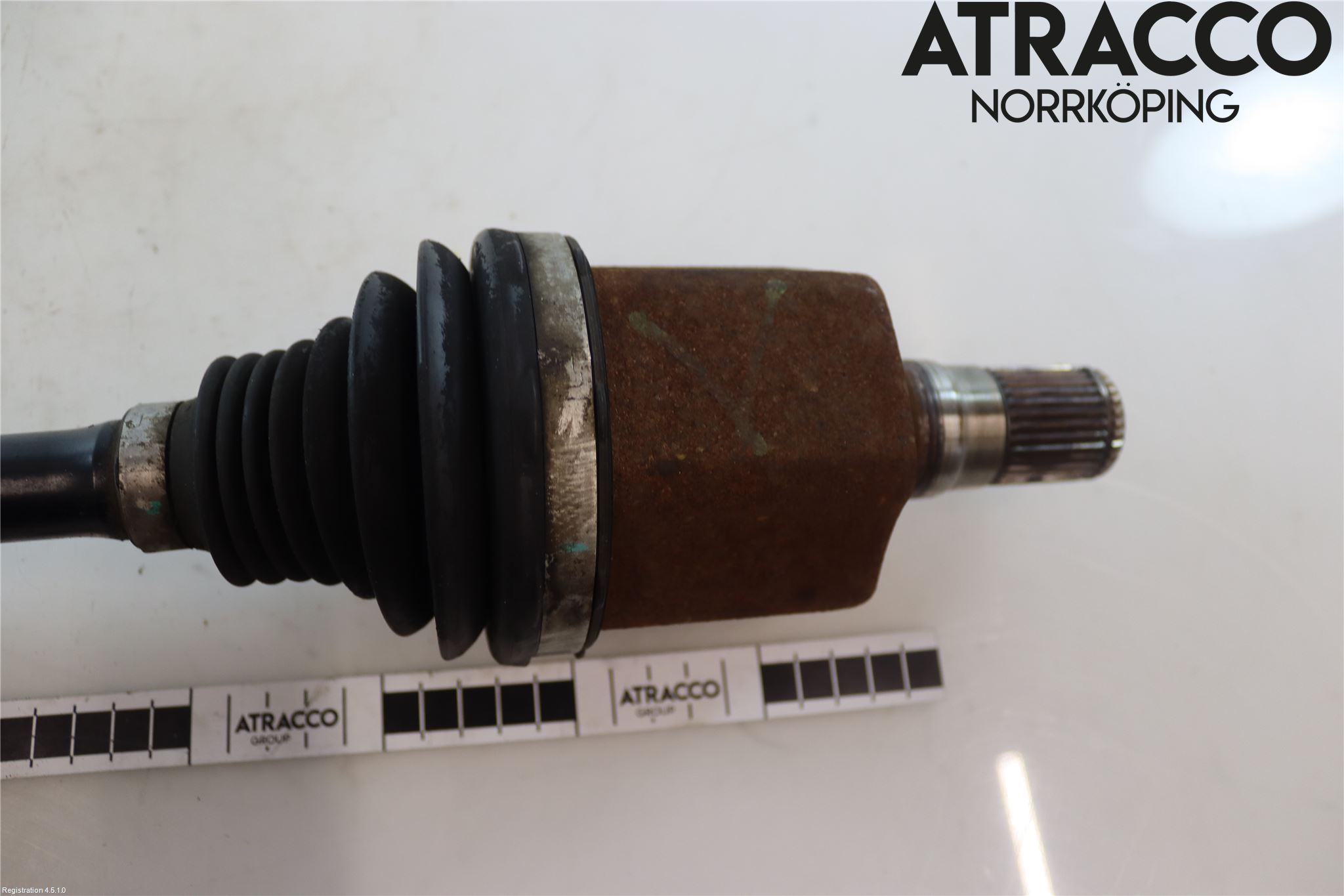 Volvo V40 12-19 Drivaxel Fram Vänster