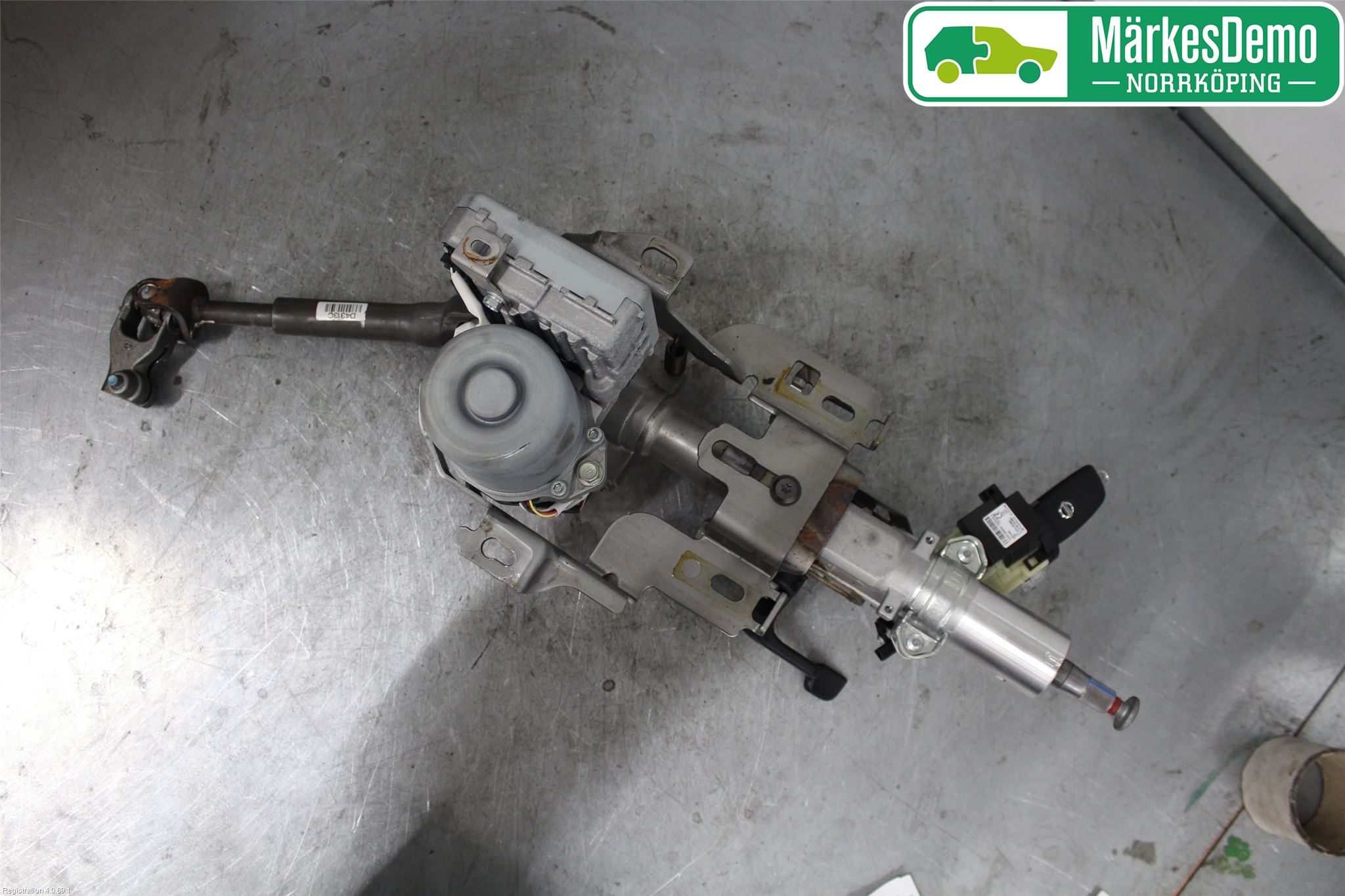 Nissan QASHQAI 14-17 Rattaxelagg Med Inb Servo