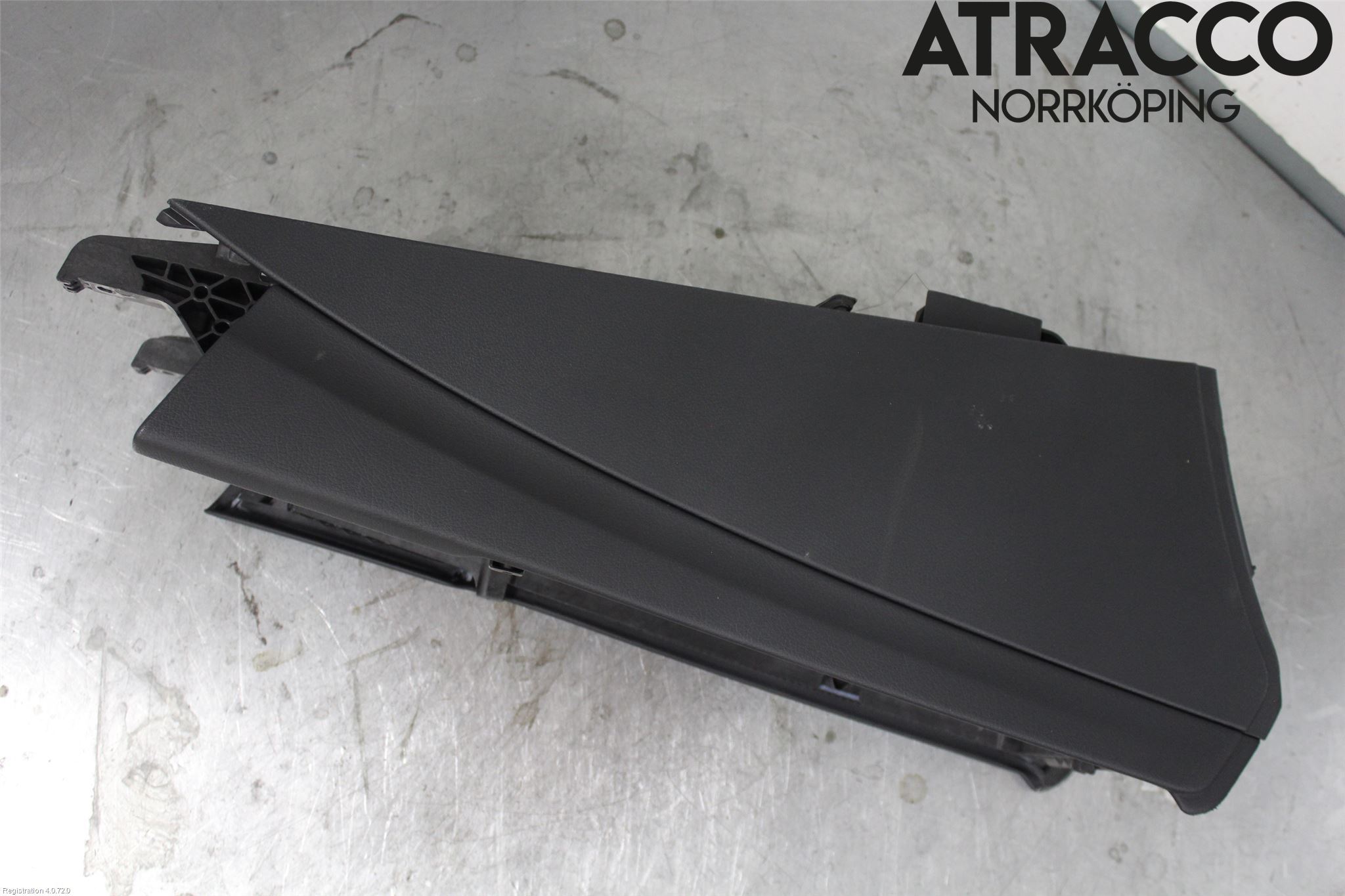 Mercedes-Benz MB C-KLASS (W205) 14-21 Instrumentkonsoll Mitt