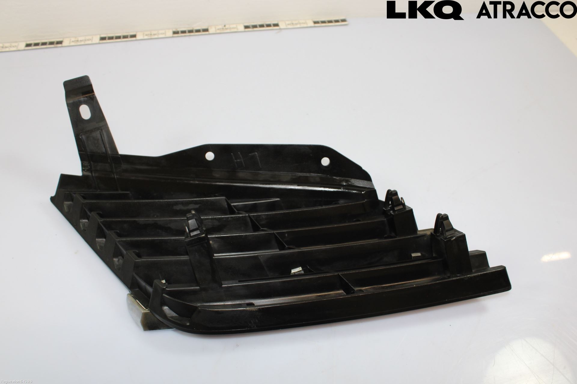 Nissan PRIMERA 02-07 Grilldel Vänster