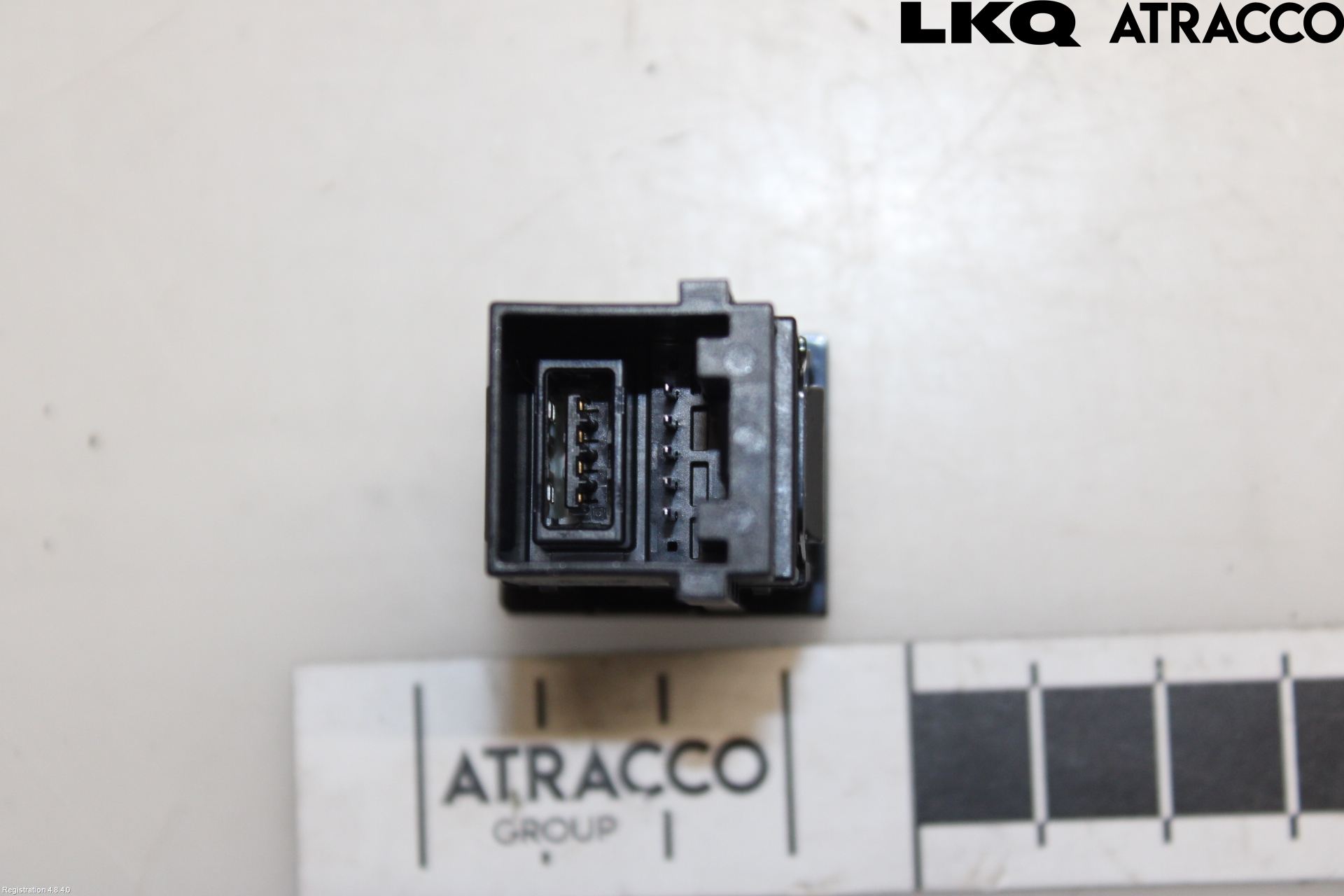 Toyota YARIS XP21 20- Usb Connection