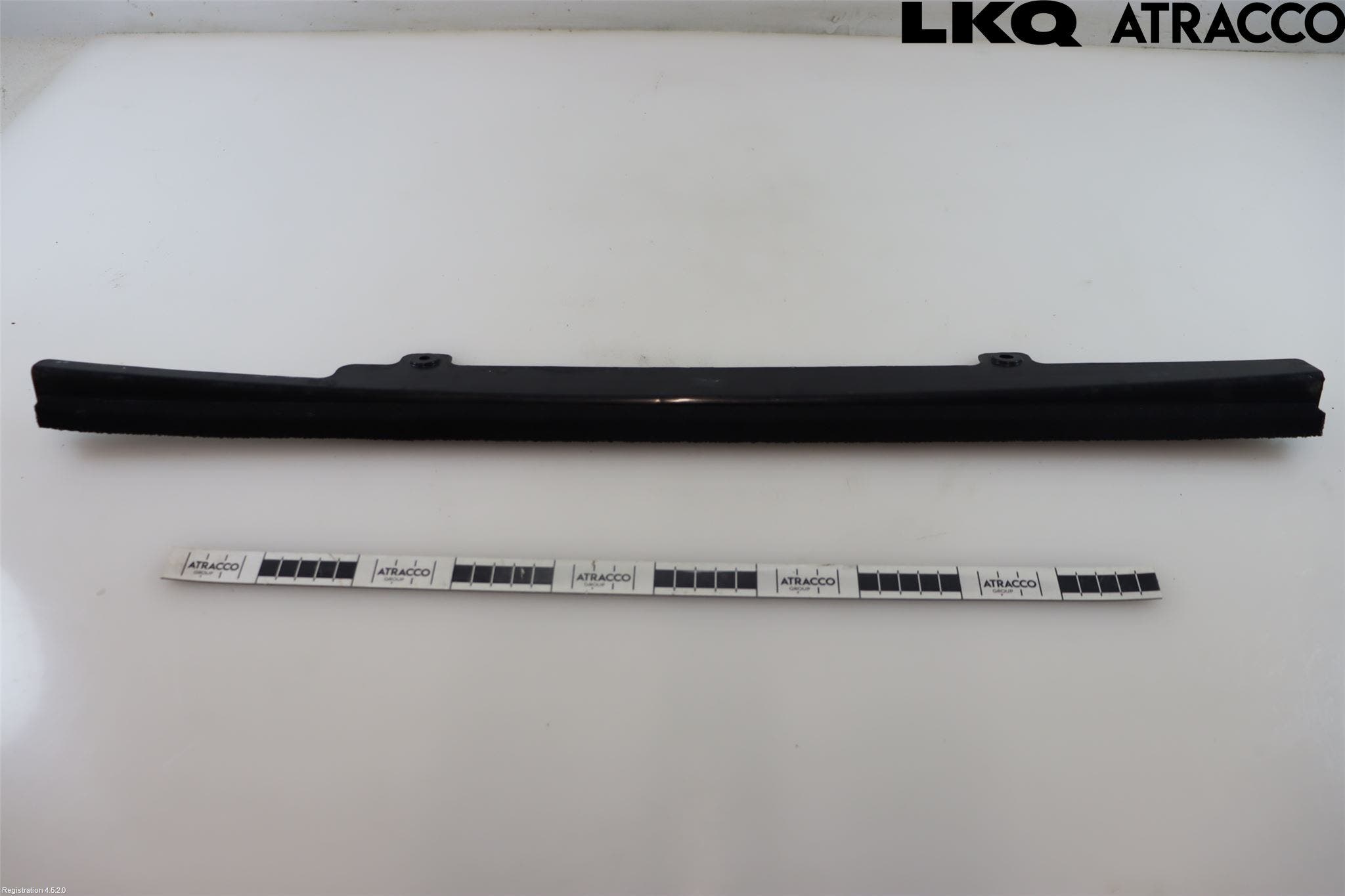 Hyundai IONIQ AE 17-22 Deflektor Plåt-Plast Kylning