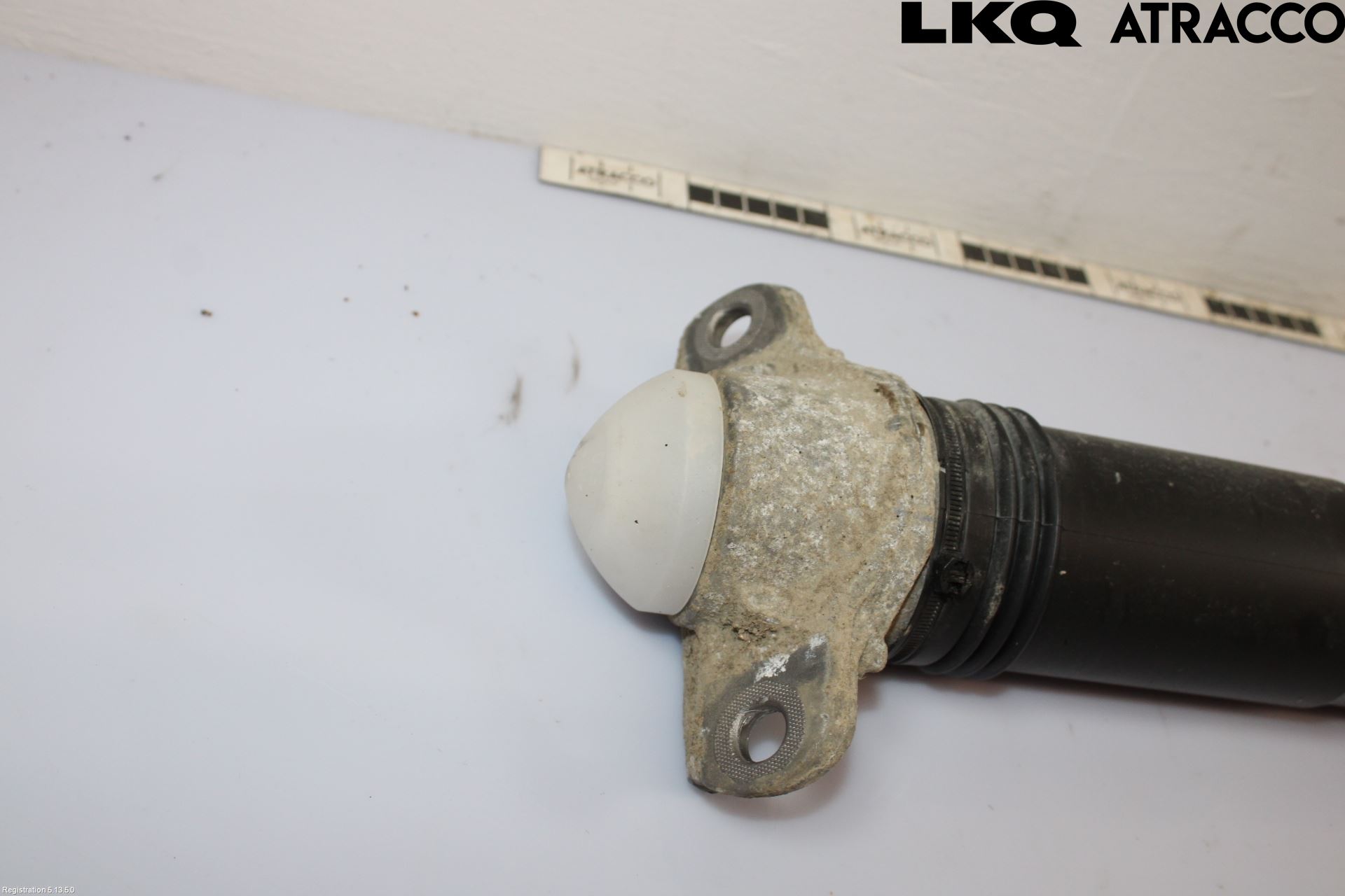 Volkswagen VW TAIGO 22- Stötdämpare Bak