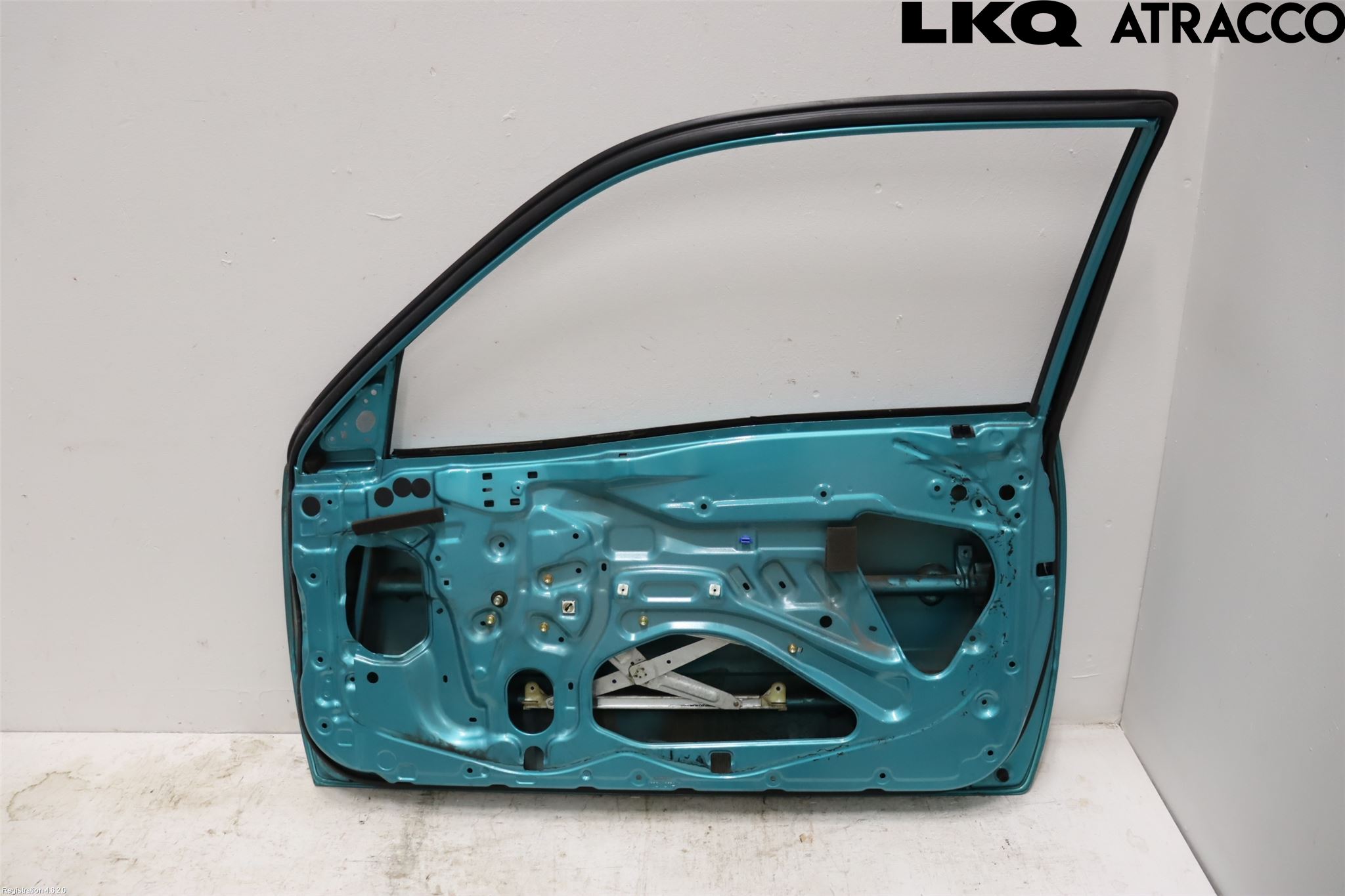 Toyota STARLET 97-99 Dörr Fram Höger