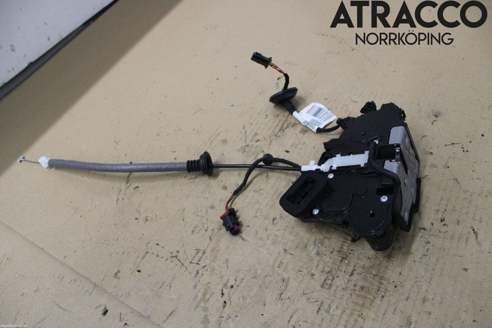 Skoda KAMIQ 20- Låskista-Dörrlås