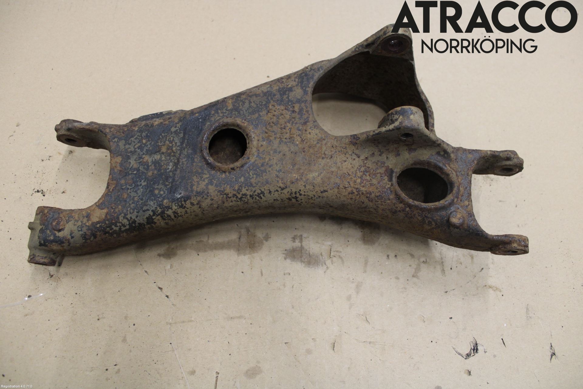 Volvo XC90 03-06 Bärarm Bak Vänster