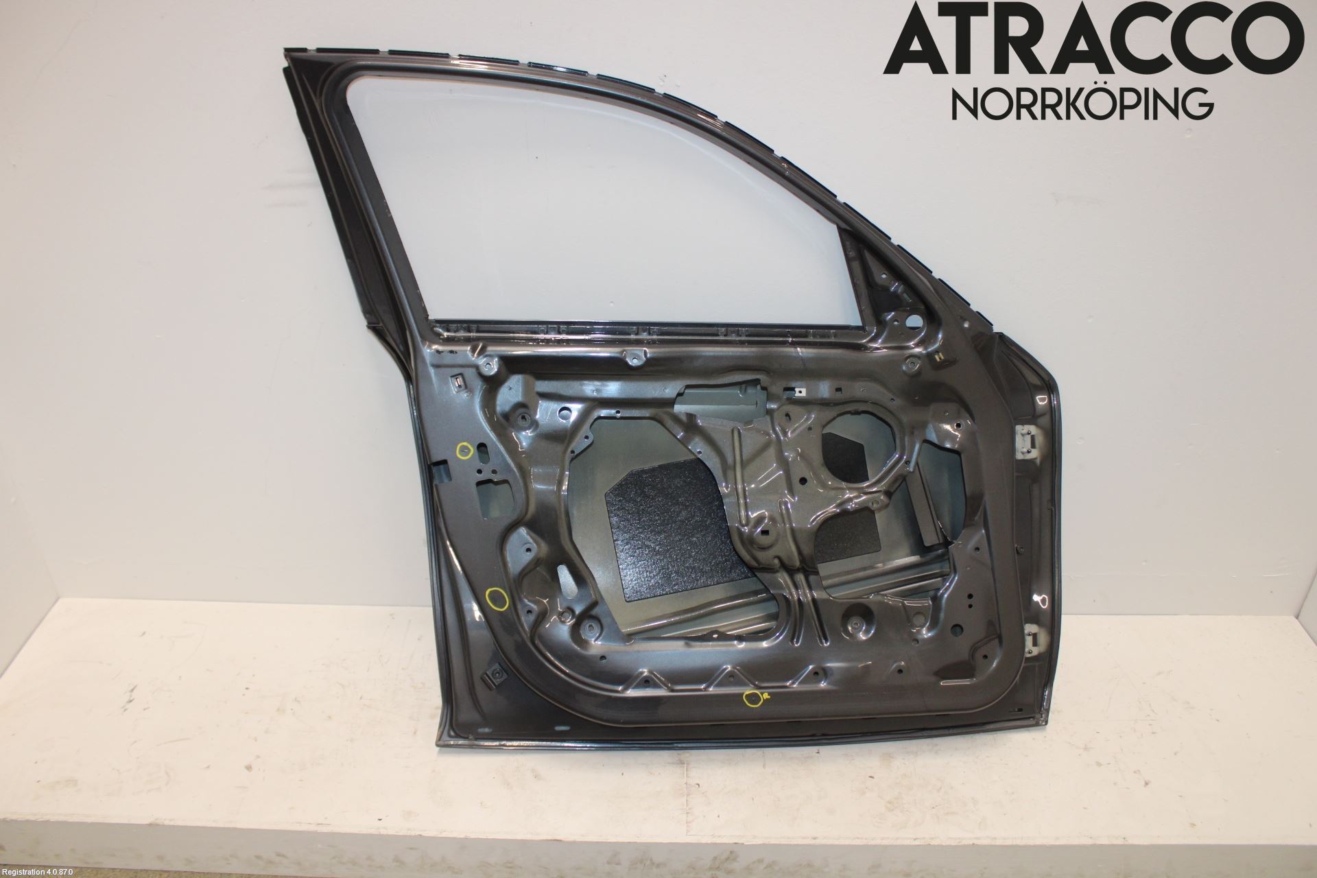 BMW 1 E87/81 5D/3D 03-11 Dörr Fram Vänster