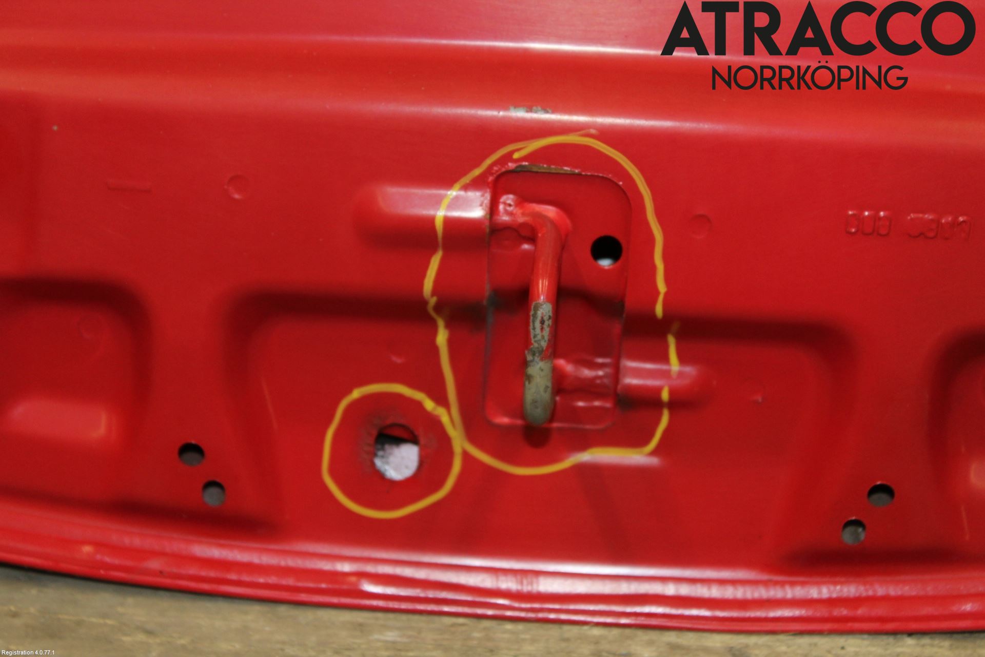 Dacia SANDERO 09-13 Huv Fram