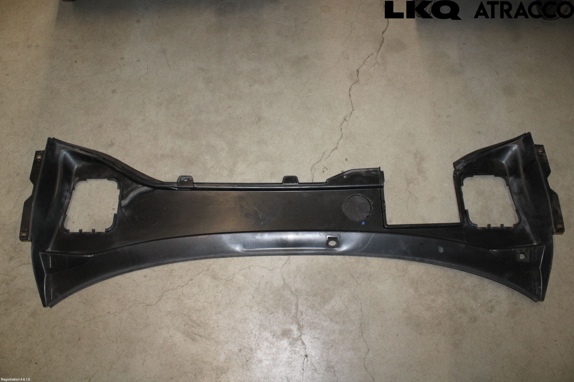 Volvo V60 11-13 Torpedplåt-Torpedplast