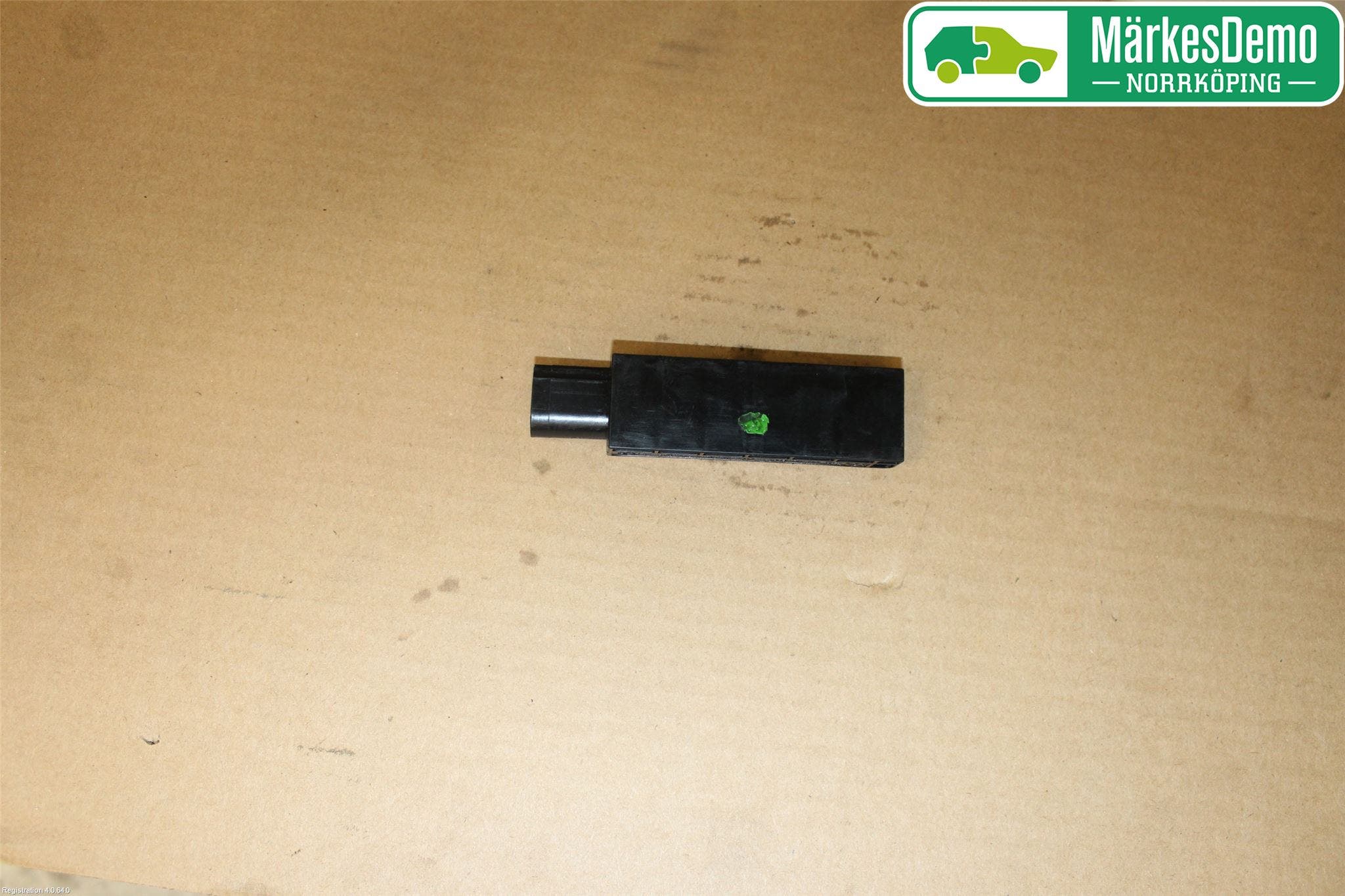 Volkswagen VW PASSAT 15-19 Antenn