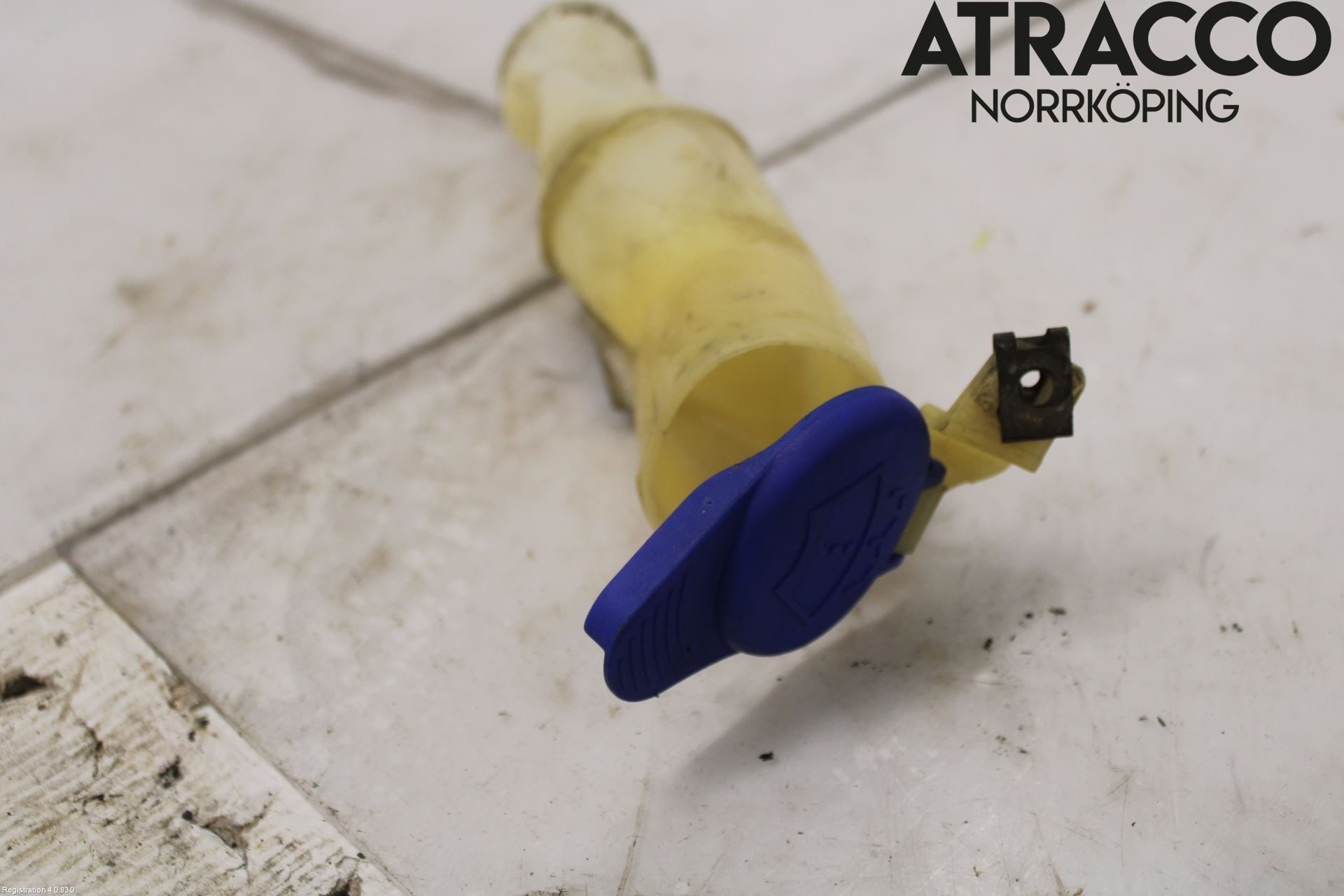 Volvo S60 01-04 Spolartank Påfyllningsrör