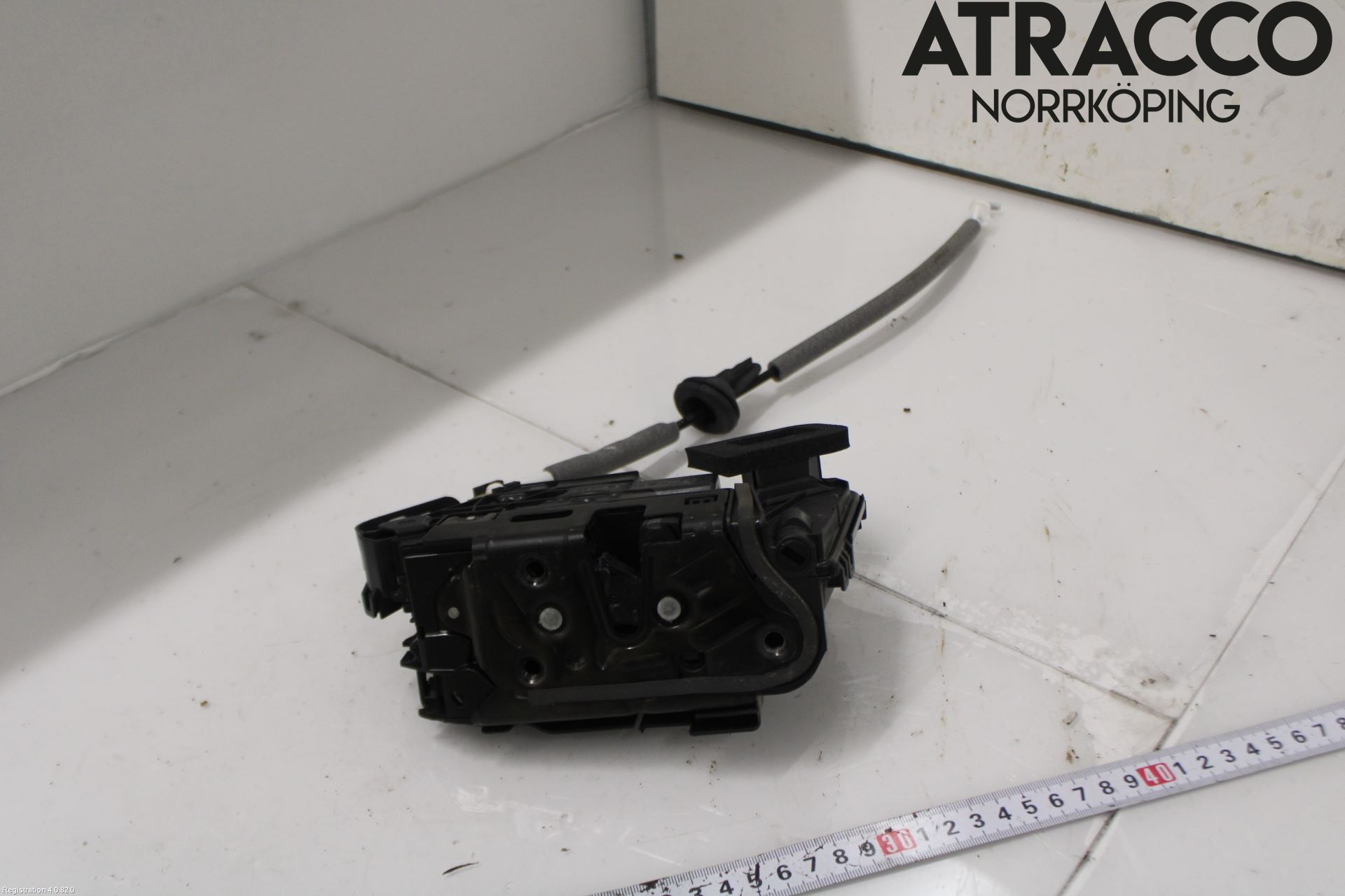 Skoda KAROQ 18- Låskista-Dörrlås