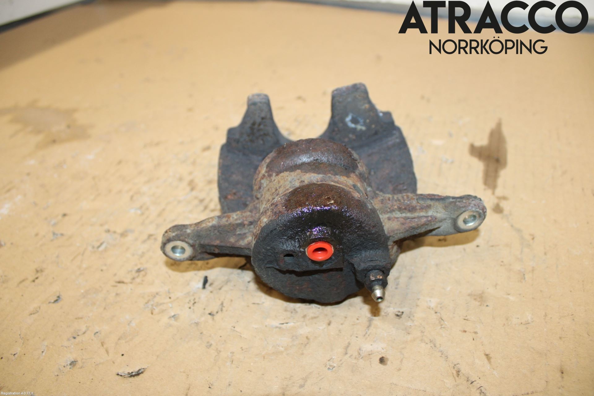 Toyota AVENSIS 03-06 Bromsok Fram Vänster