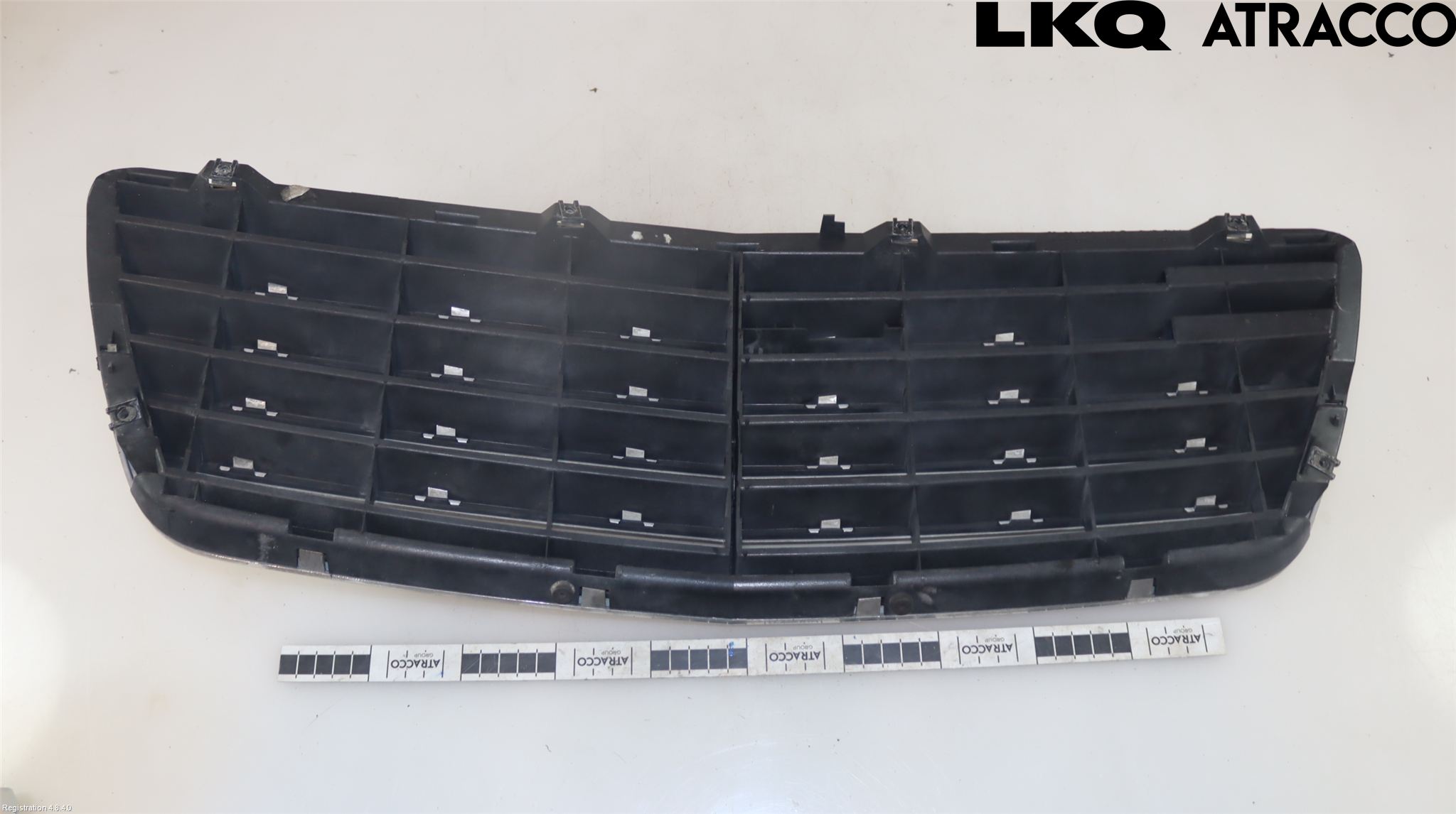 Mercedes-Benz MB E-KLASS (W210) 96-03 Grill Komp