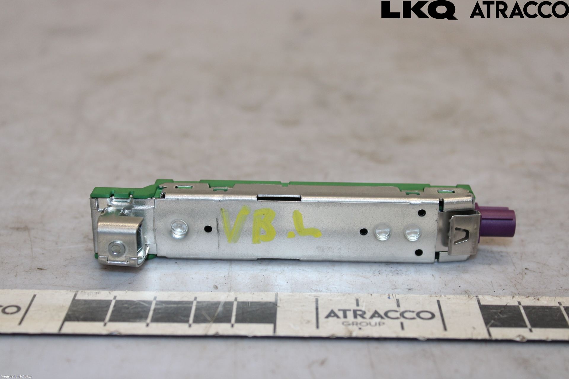 Volkswagen VW ID BUZZ/CARGO 22- Antennförstärkare