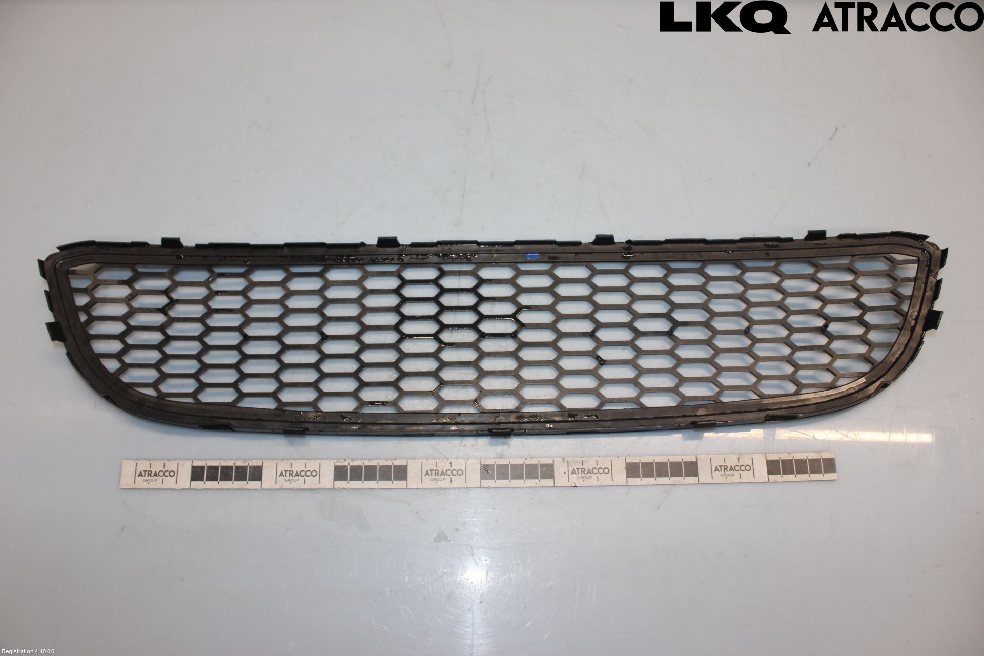 BMW 1 E87/81 5D/3D 03-11 Grilldel Mitt