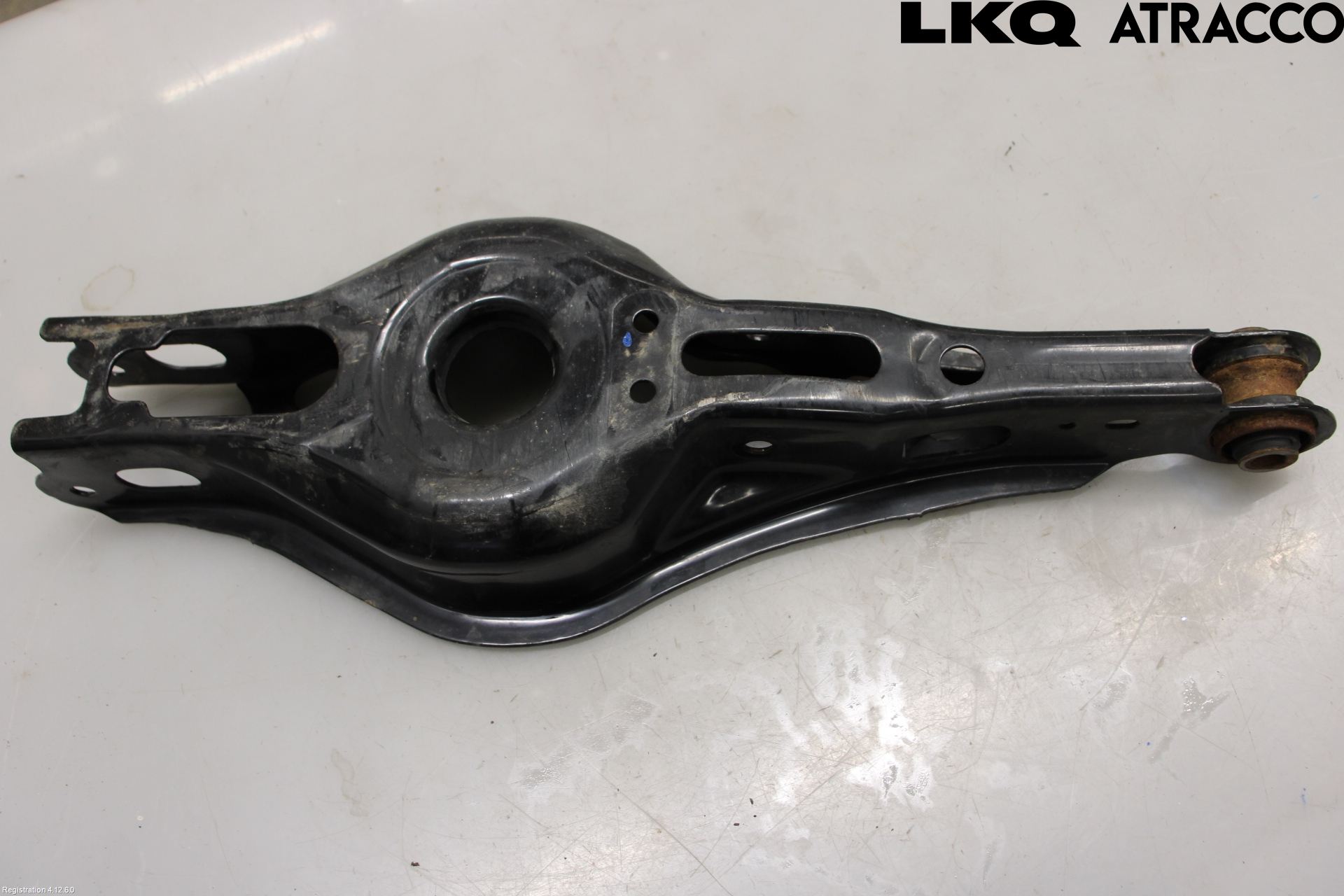 Toyota RAV4 19- Bärarm Bak Höger