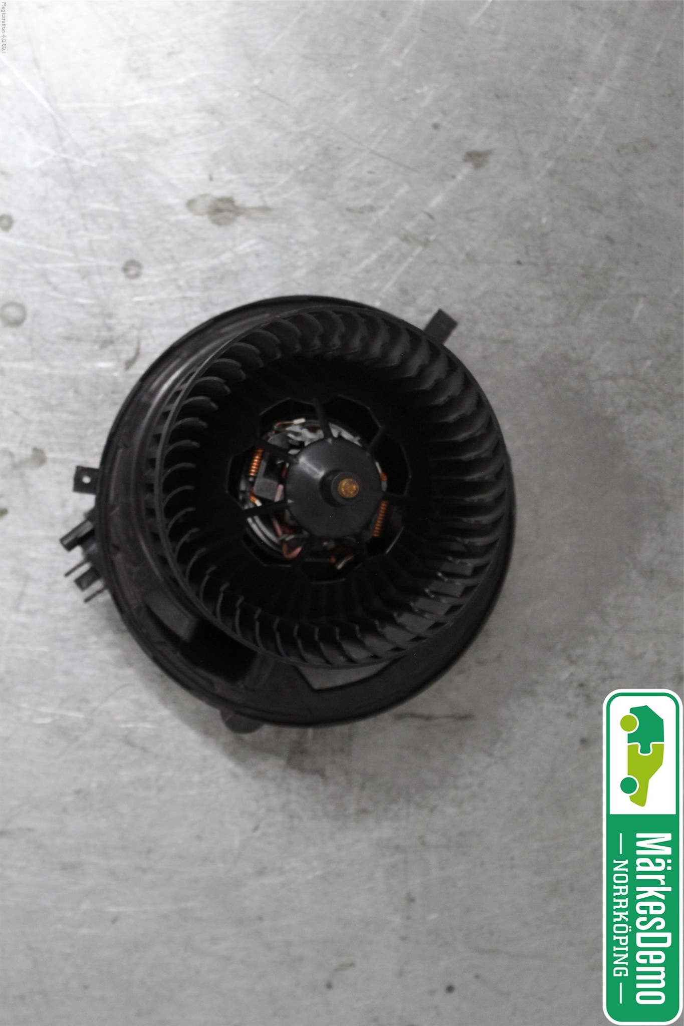 Volkswagen VW T-ROC 18- Värmefläkt