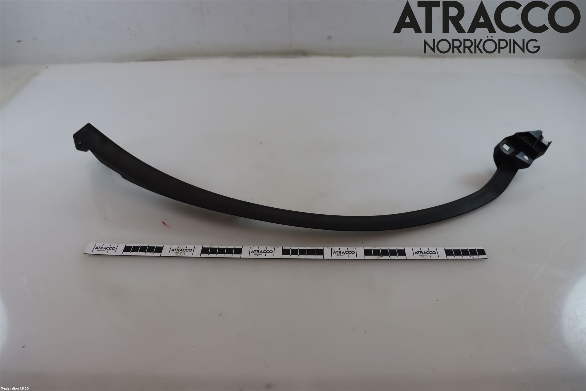 Toyota RAV4 19- List Skärmkant