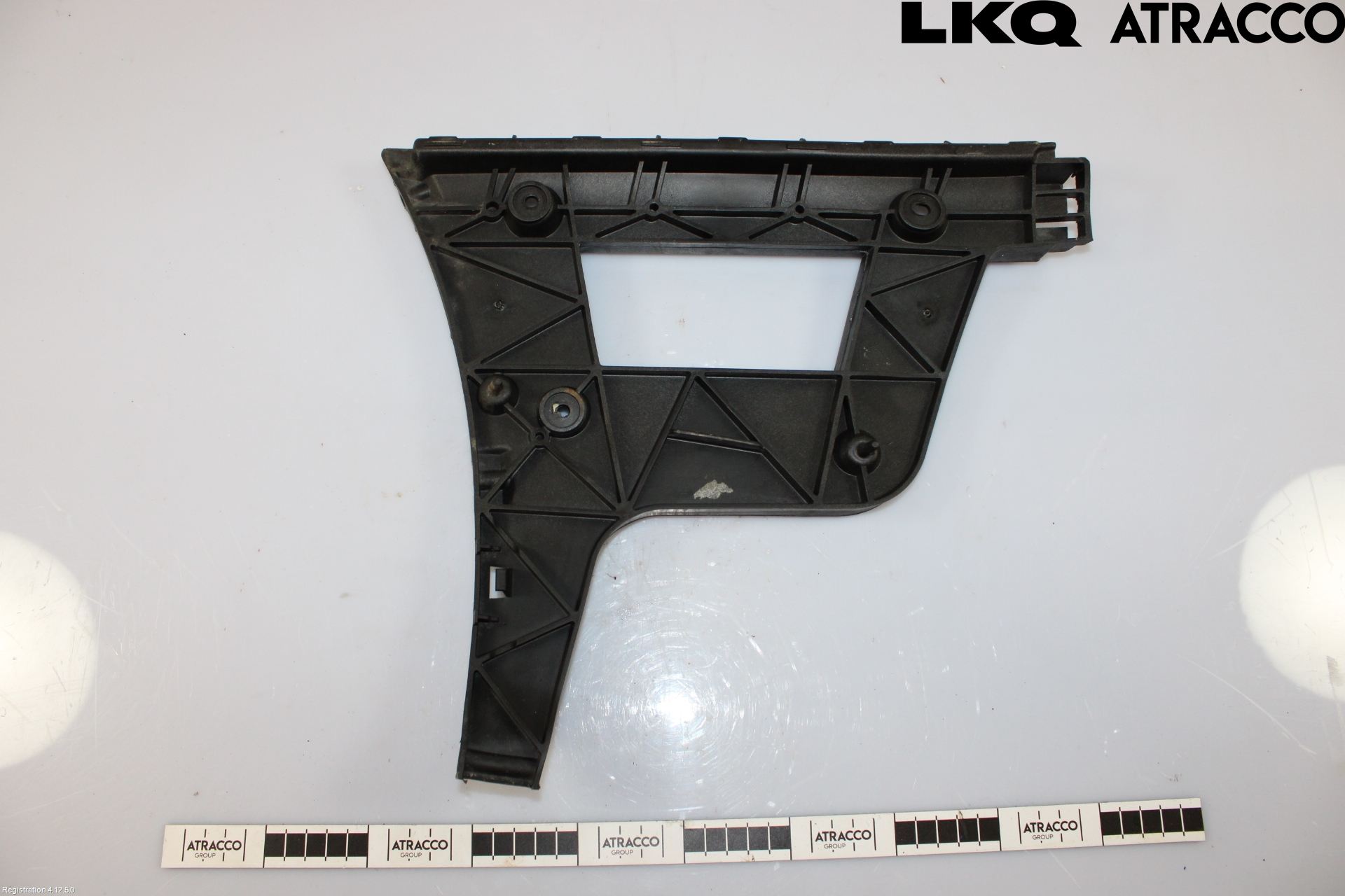 Audi A4/S4 08-11 Stötfångarfäste Bak Hö