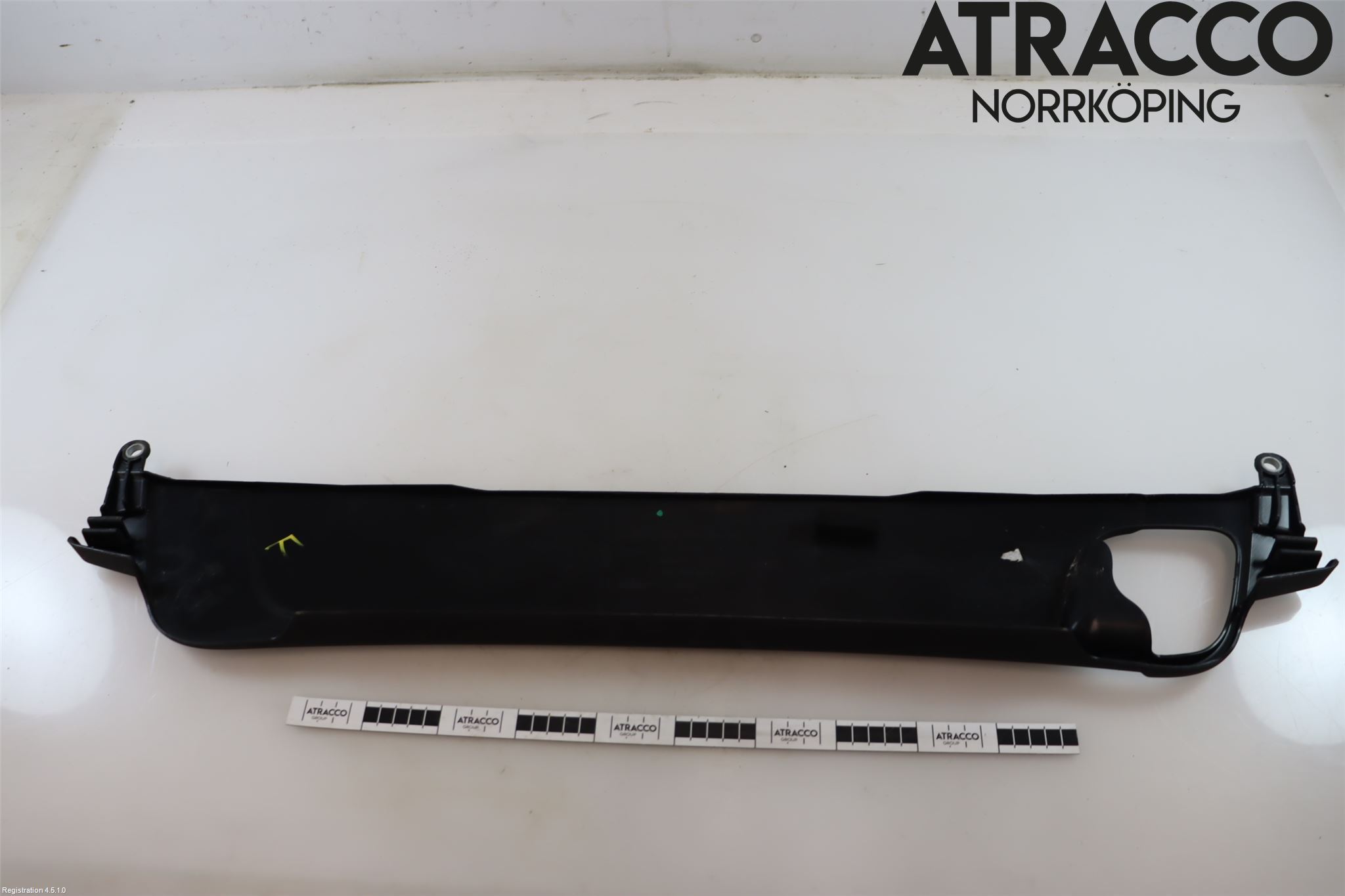 BMW 5 E60/61 Sed/Tou 02-10 Kylarfäste-Ram-Balk