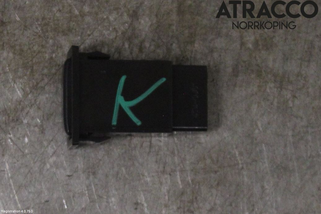 Toyota COROLLA 02-07 Strömställare Antispinn