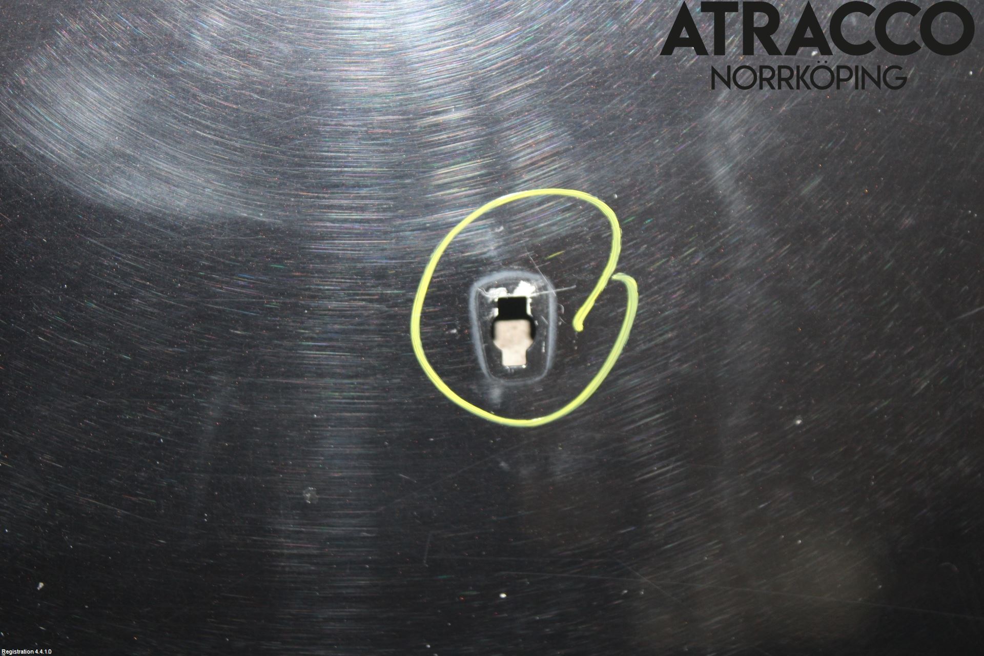 Kia CARENS II 07-12 Huv Fram