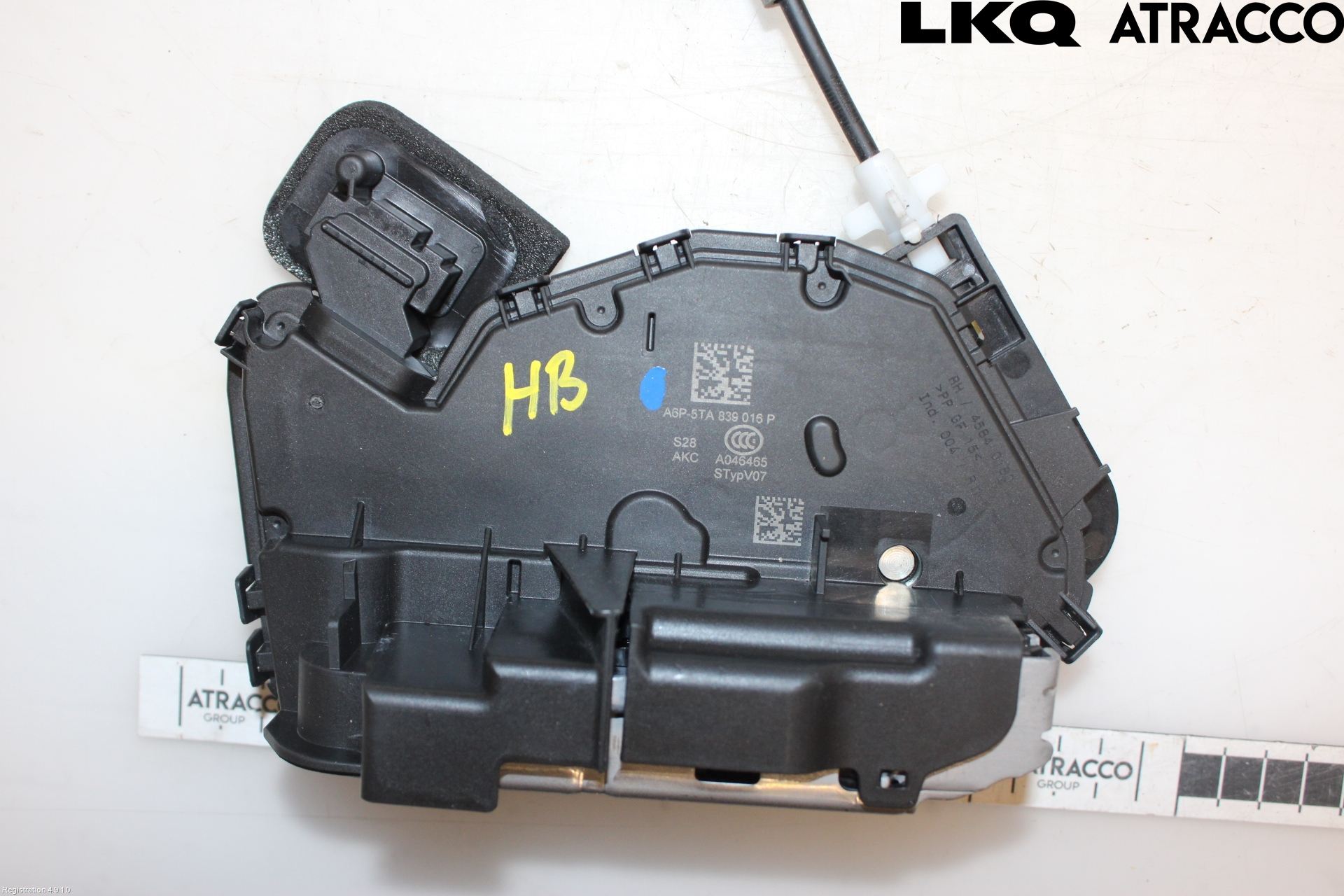 Cupra BORN 22- Låskista-Dörrlås