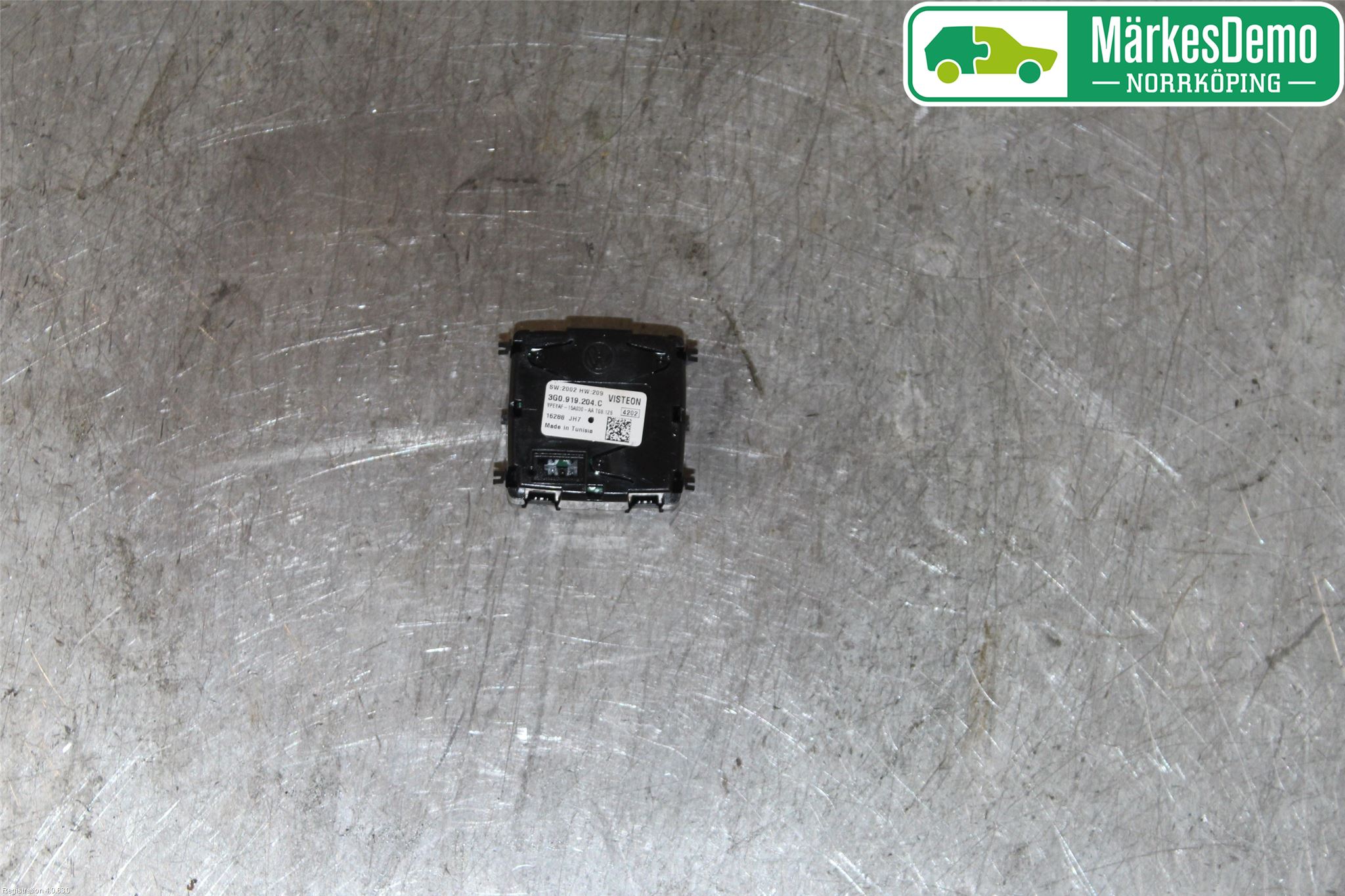 Volkswagen VW PASSAT 15-19 Instrument Klocka